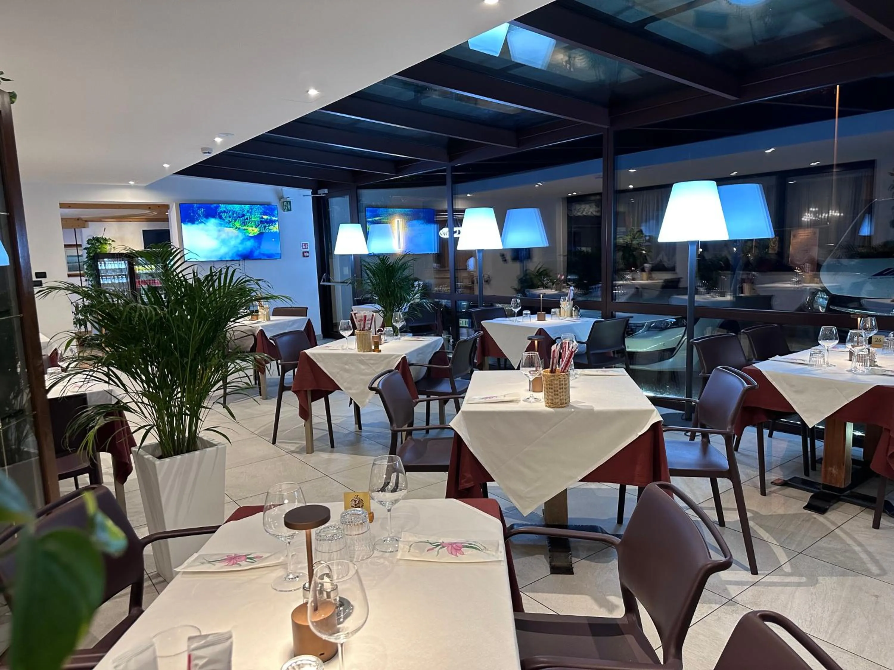 Restaurant/places to eat in VILLA NUOVA