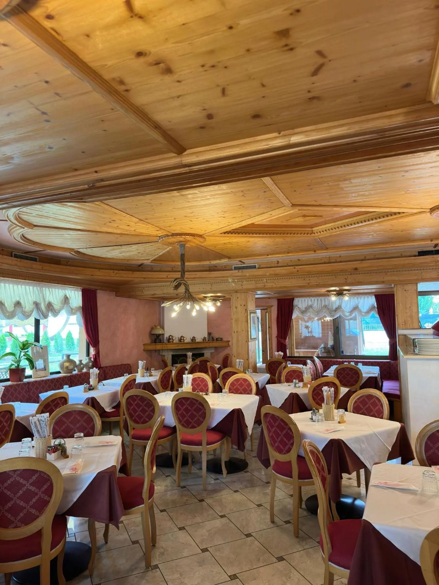 Restaurant/places to eat in VILLA NUOVA