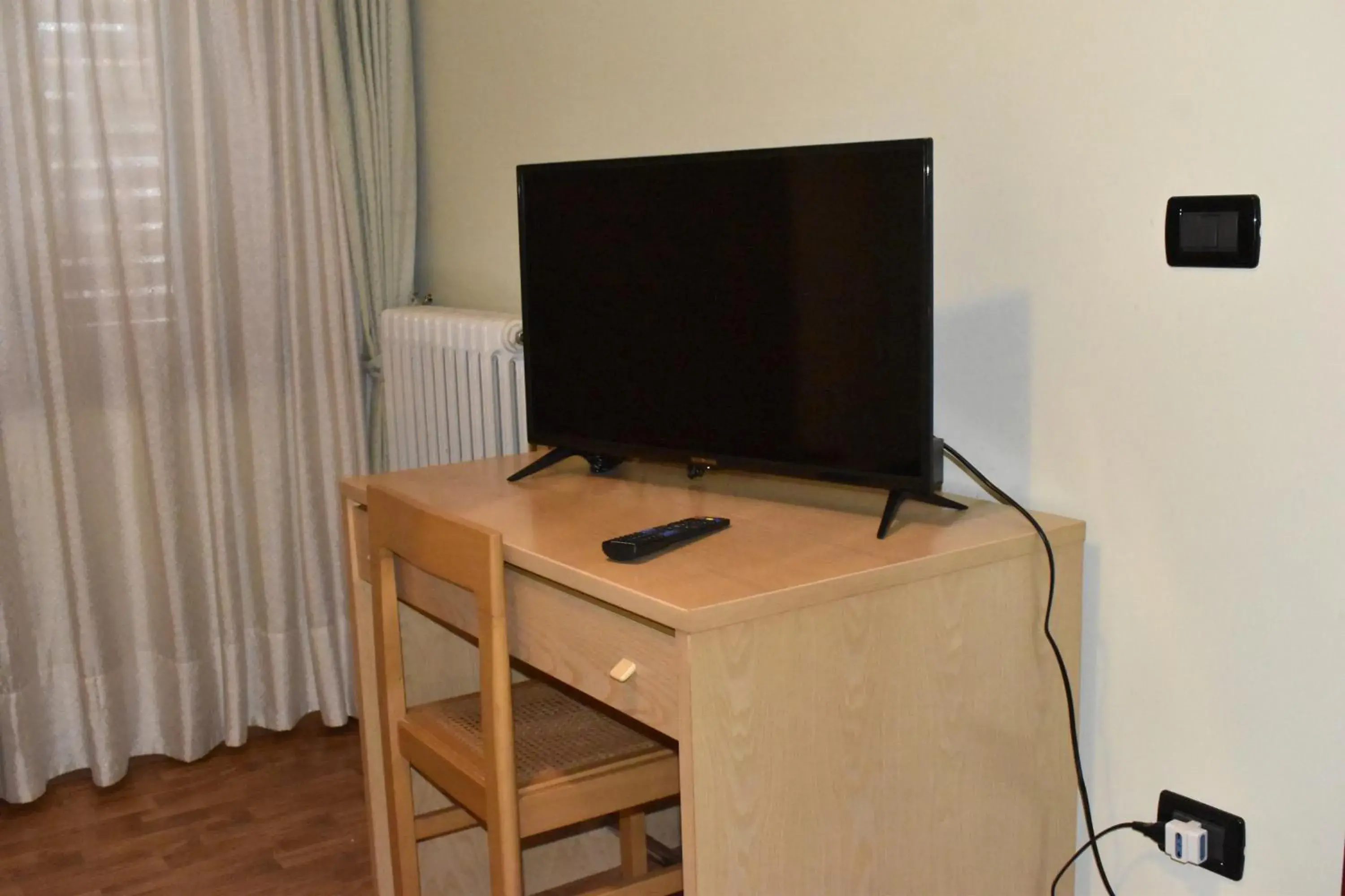 Single Room in VILLA NUOVA Single Room in VILLA NUOVA