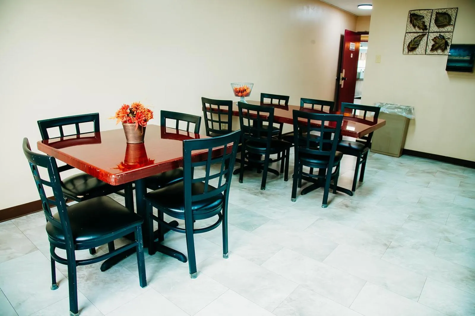 Country Garden & Suites