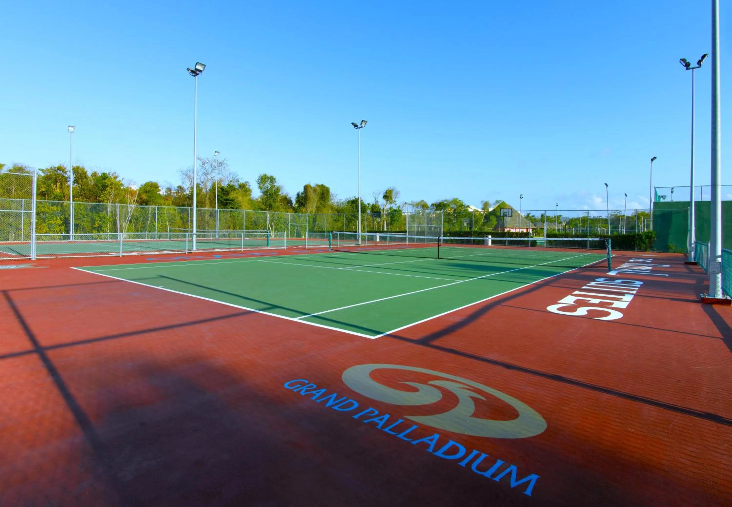 Tennis court in Family Selection at Grand Palladium Kantenah Resort & Spa - All Inclusive