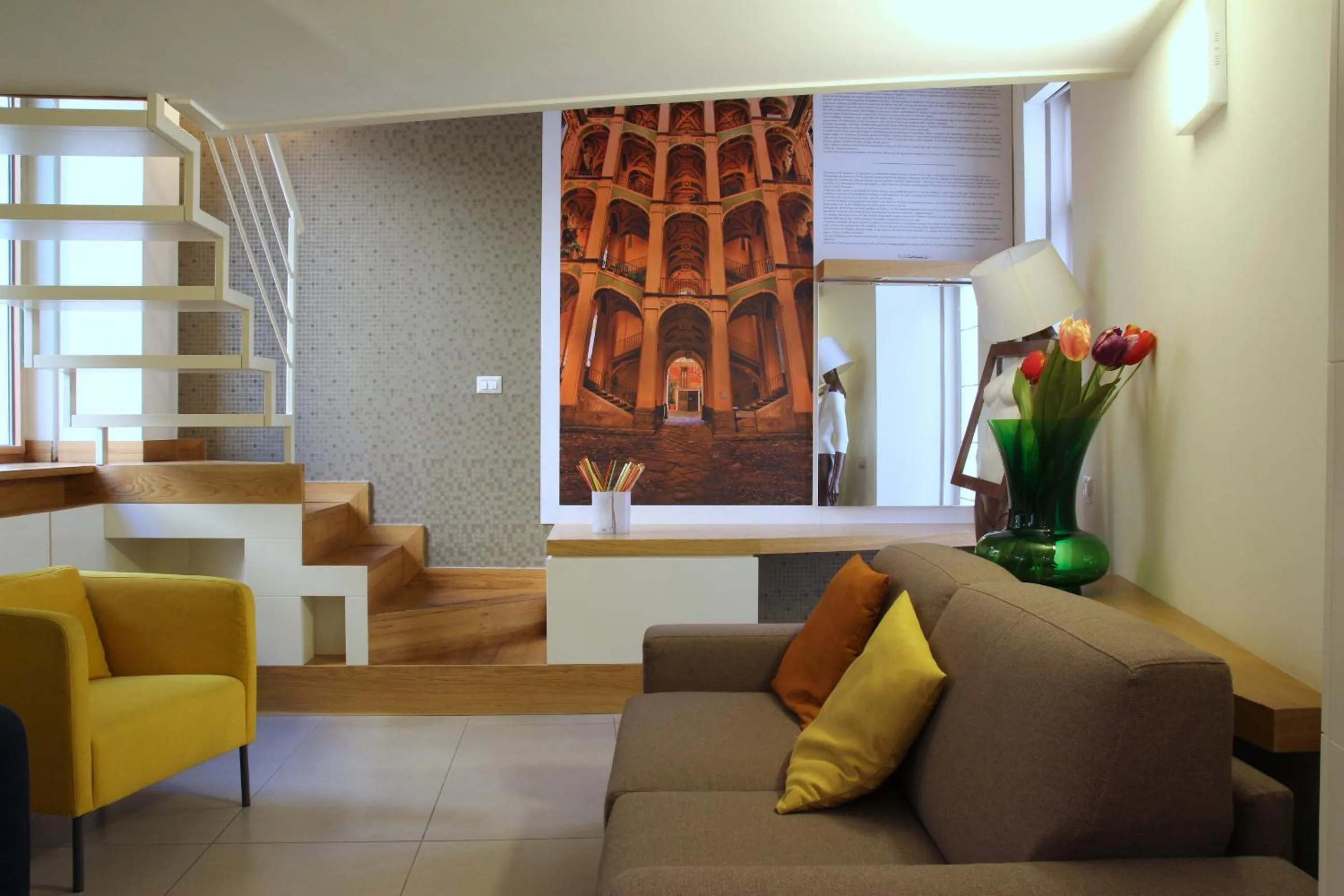 Photo of the whole room in Napolart