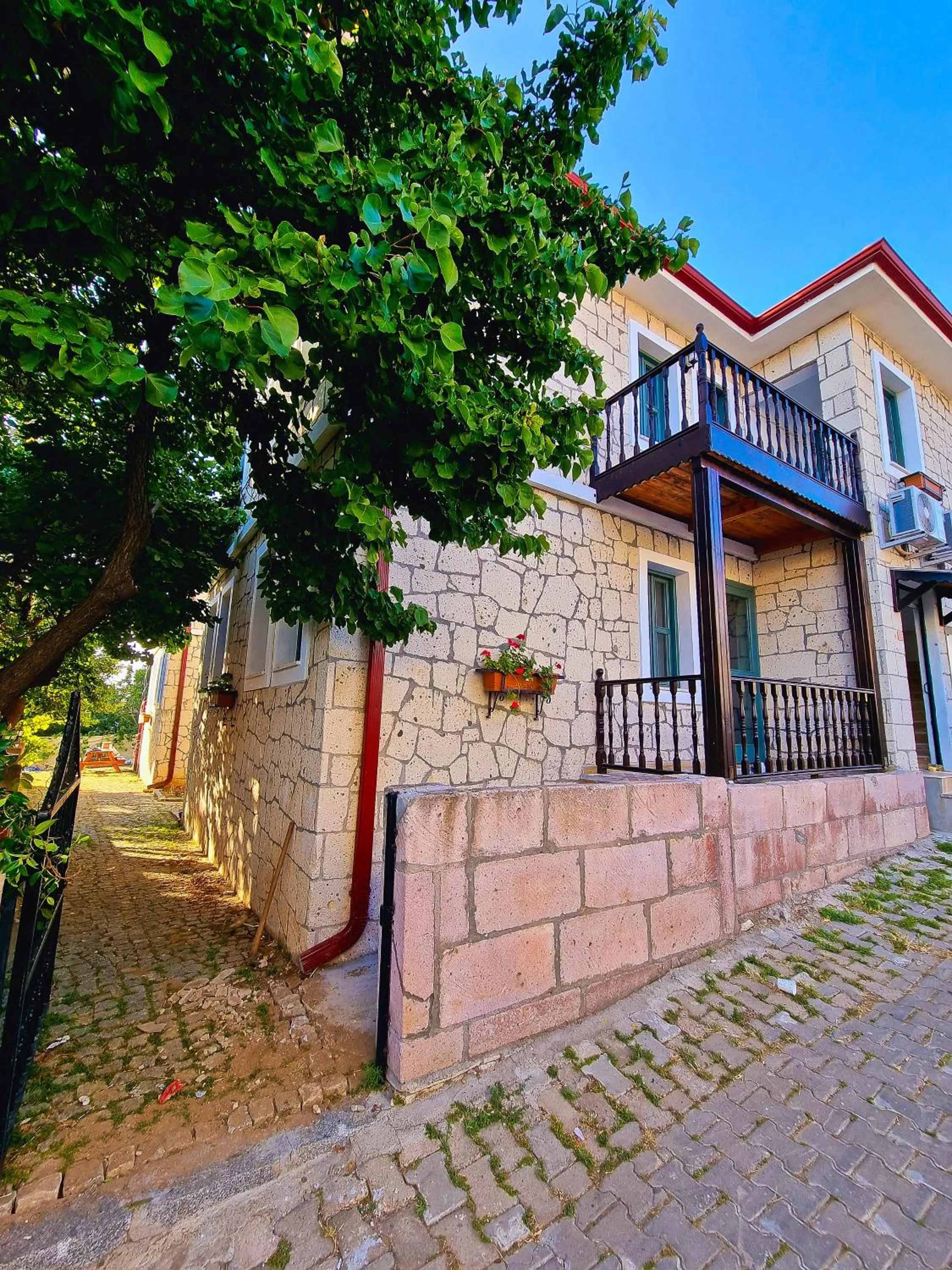 Property building in Paradise İmroz Butik Otel