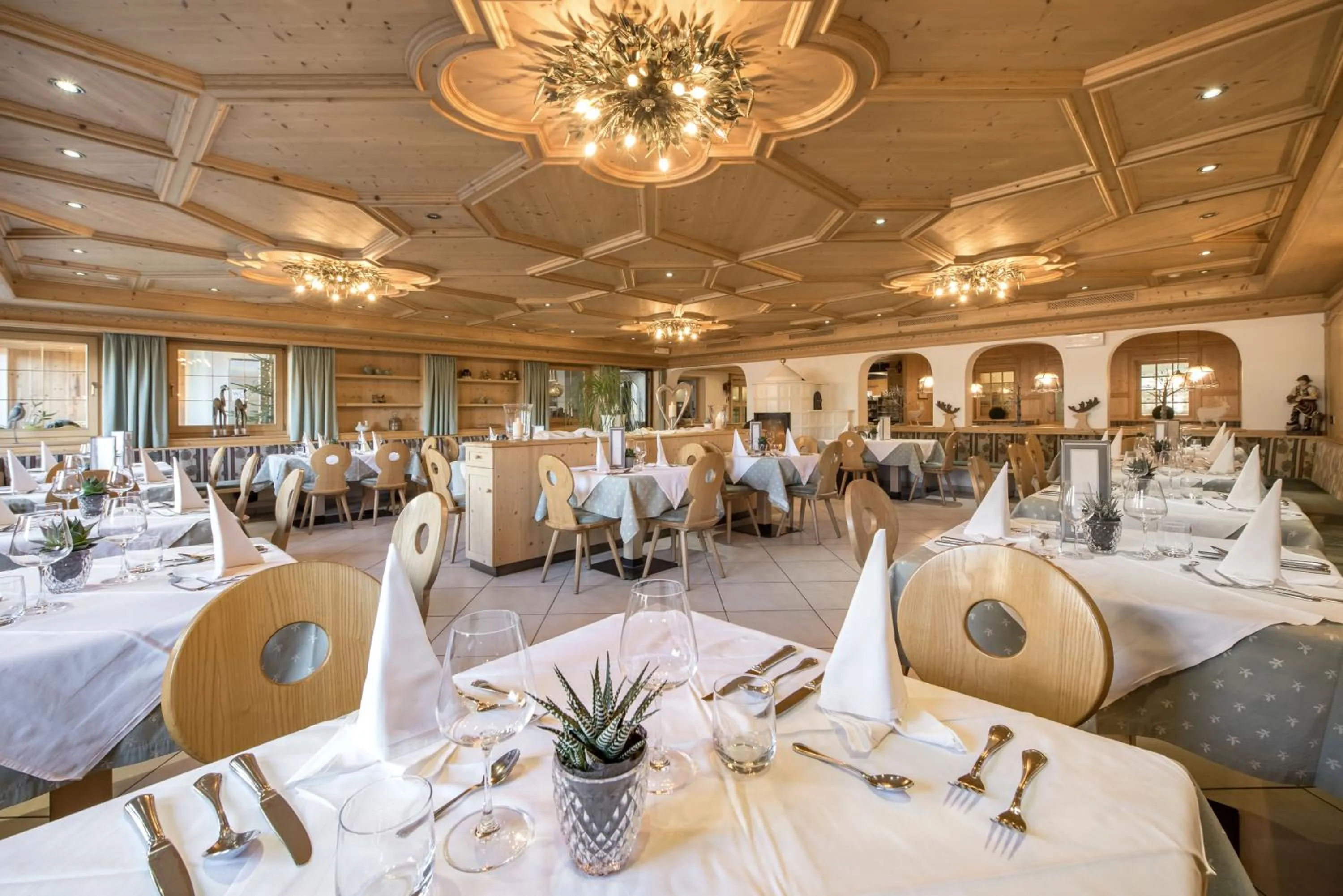 Restaurant/places to eat in Hotel Torgglerhof