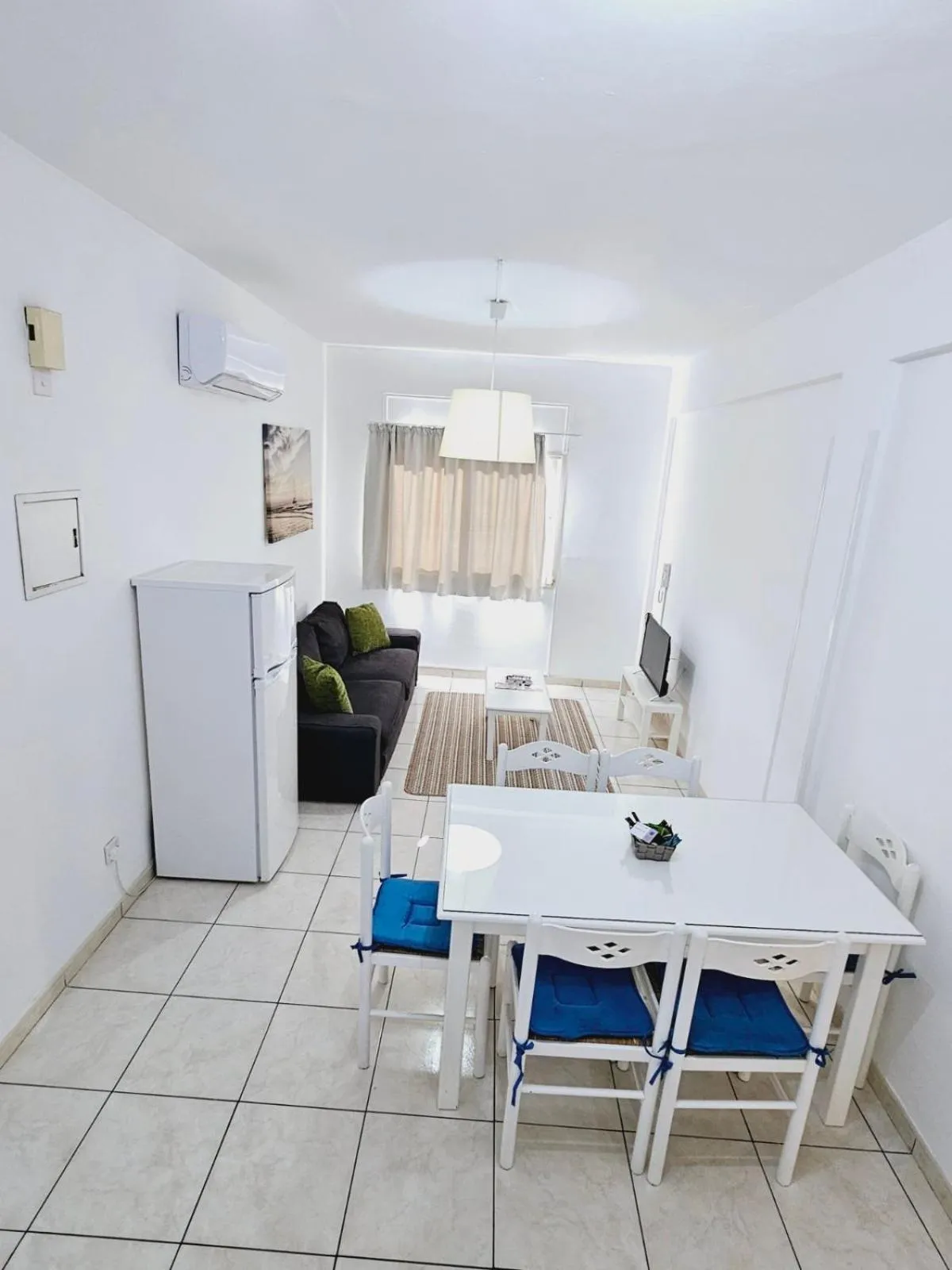 TV and multimedia, Bed in Stephanie City Apartments