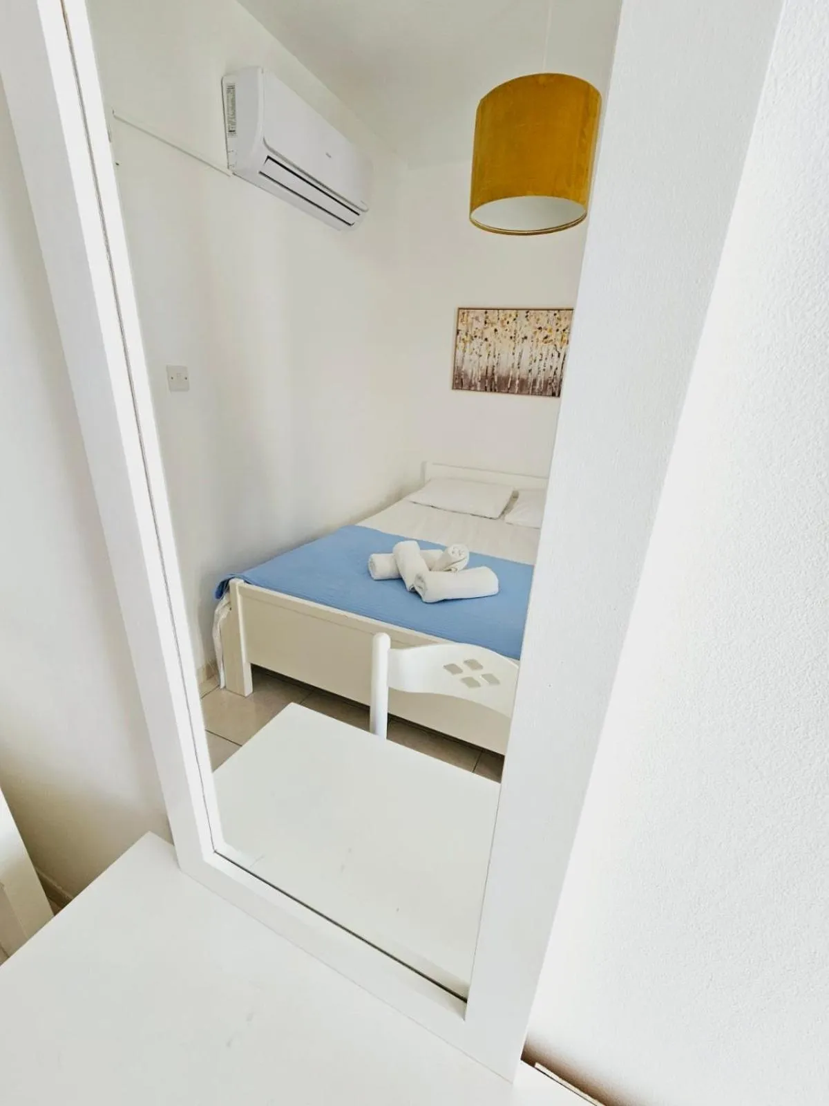 Bedroom, Bed in Stephanie City Apartments