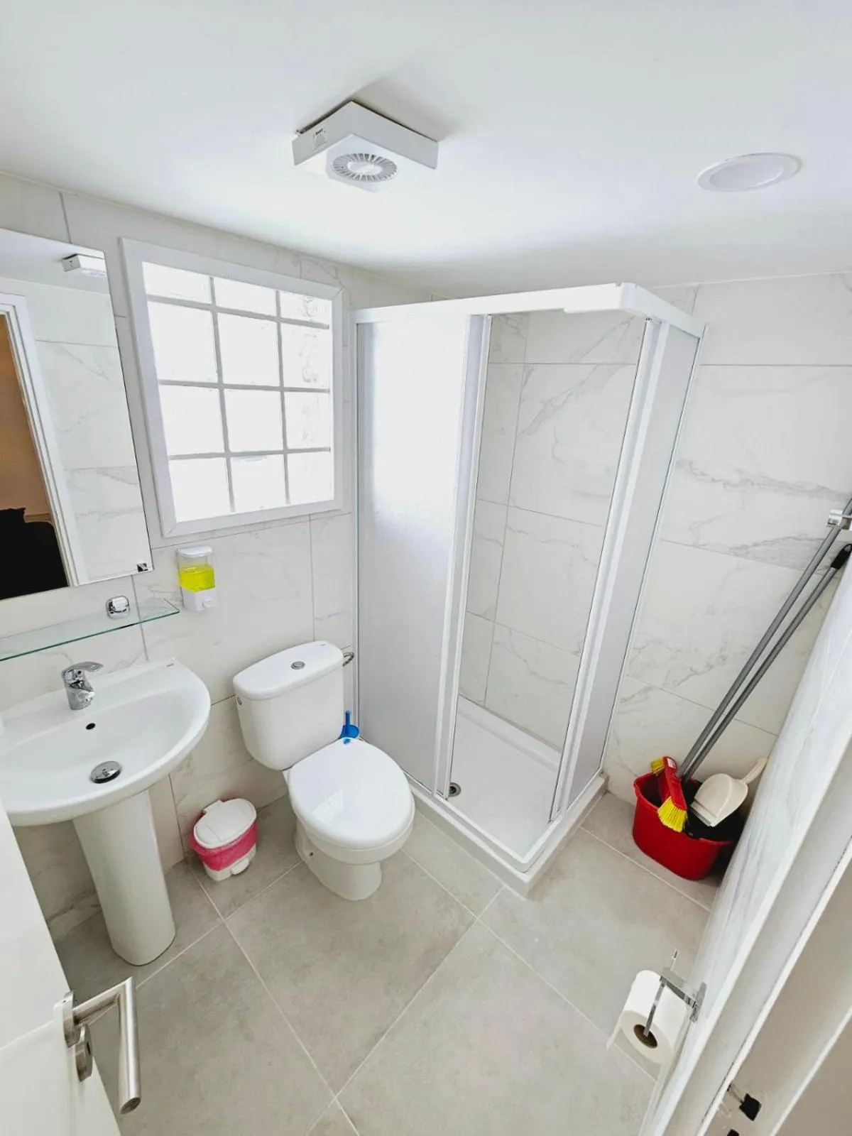 Bathroom in Stephanie City Apartments