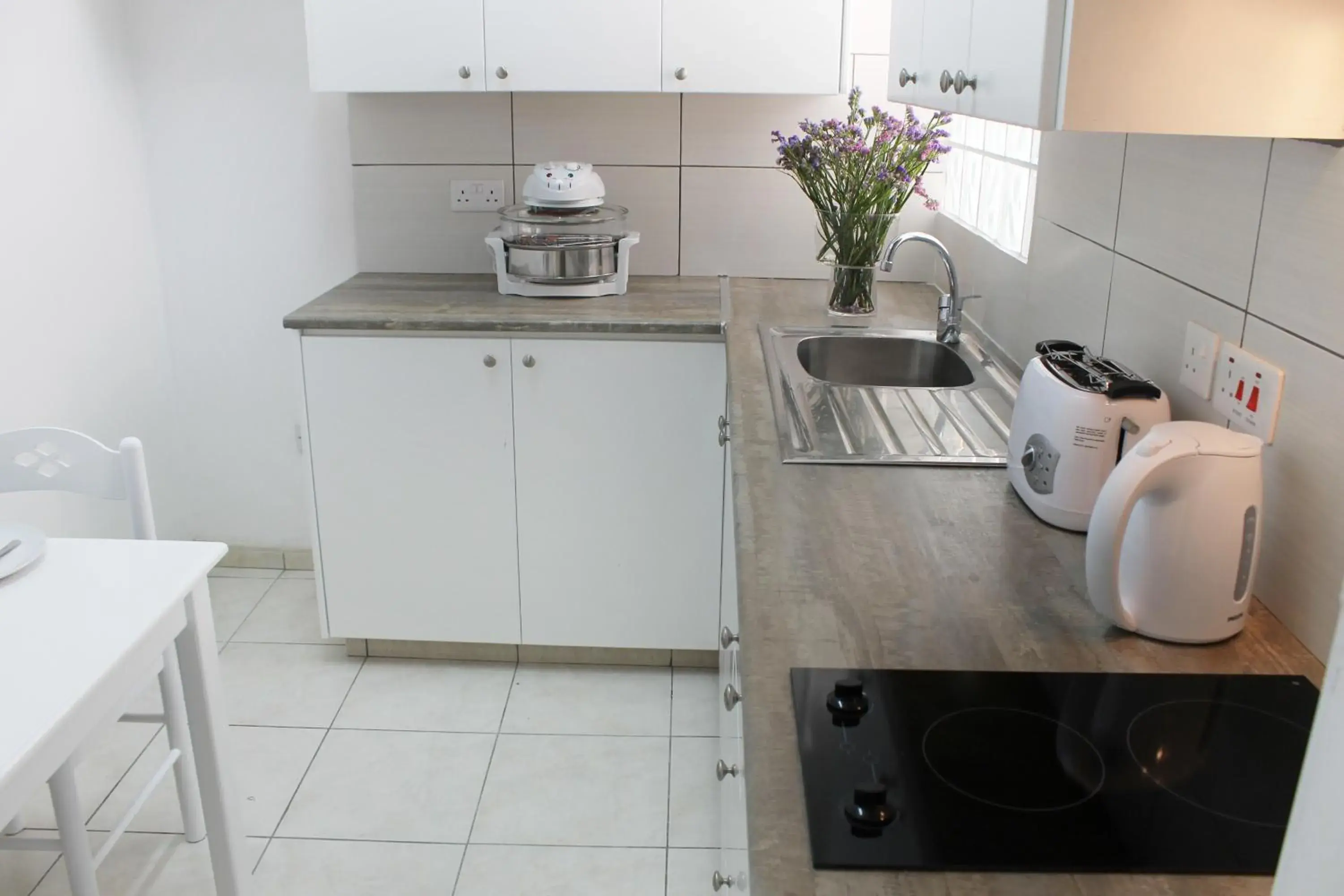 Studio without Balcony in Stephanie City Apartments Studio without Balcony in Stephanie City Apartments