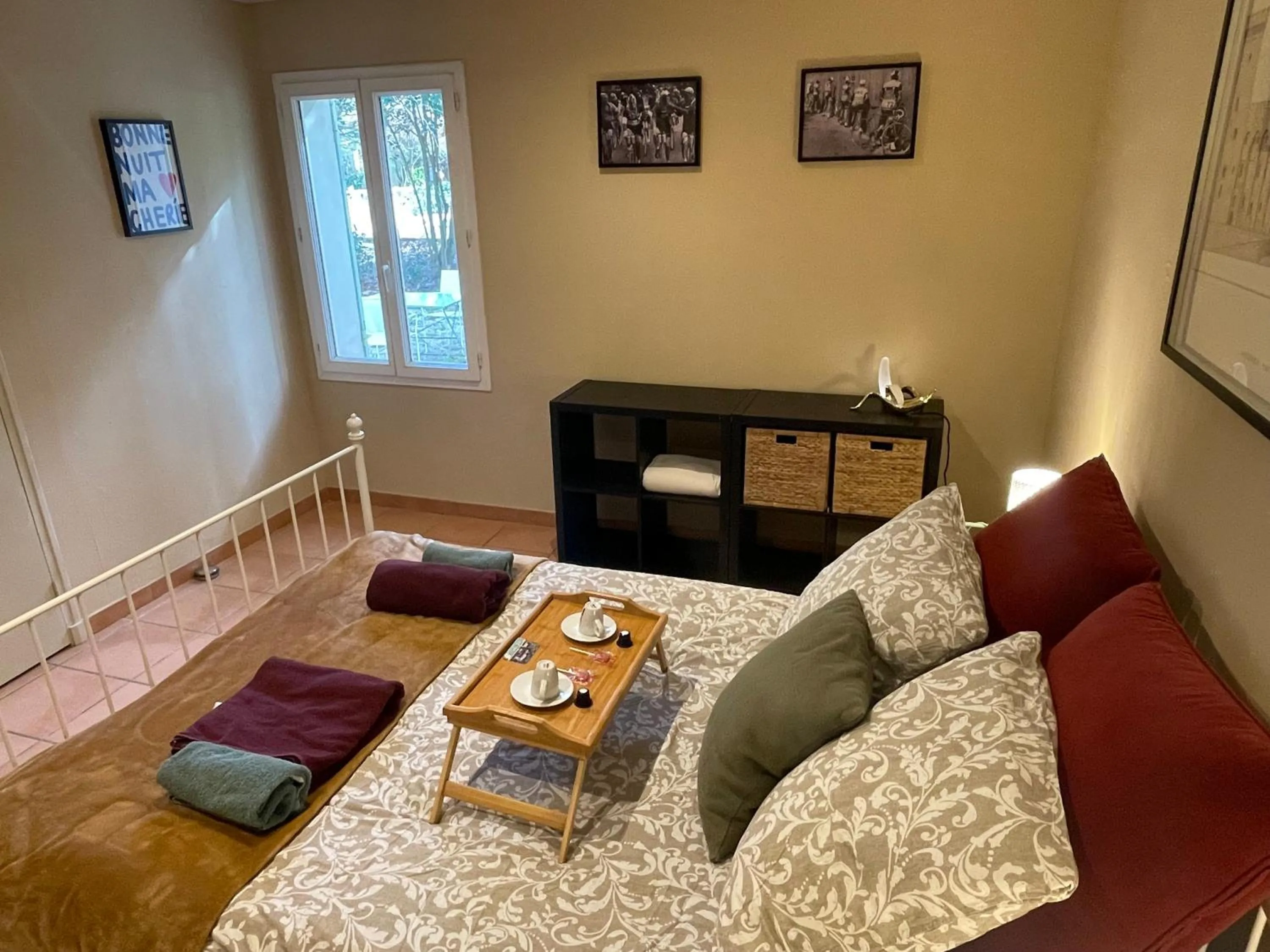 Bed in Mas de L'isle