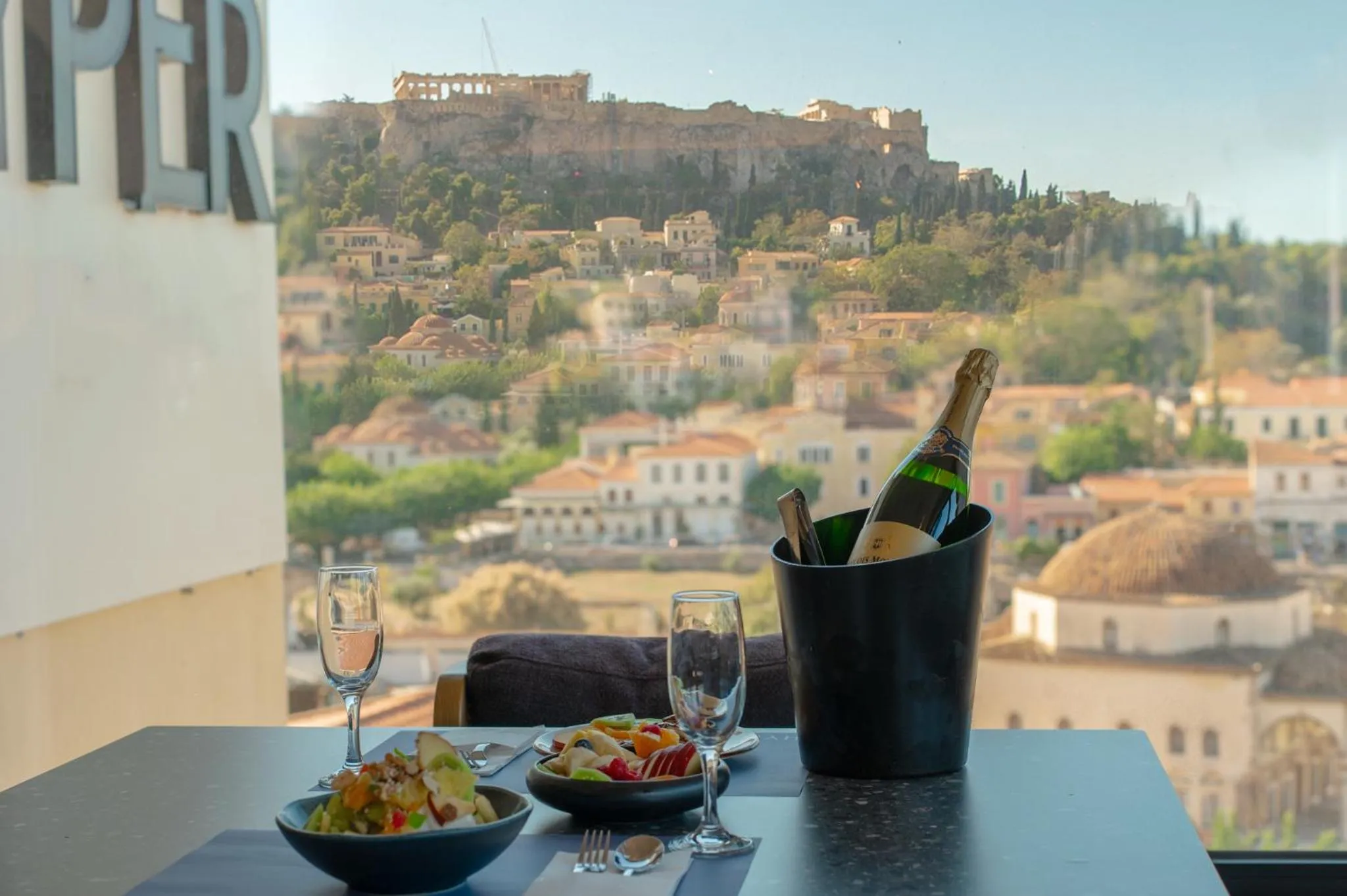 Breakfast in Downtown Suites by Athens Tower
