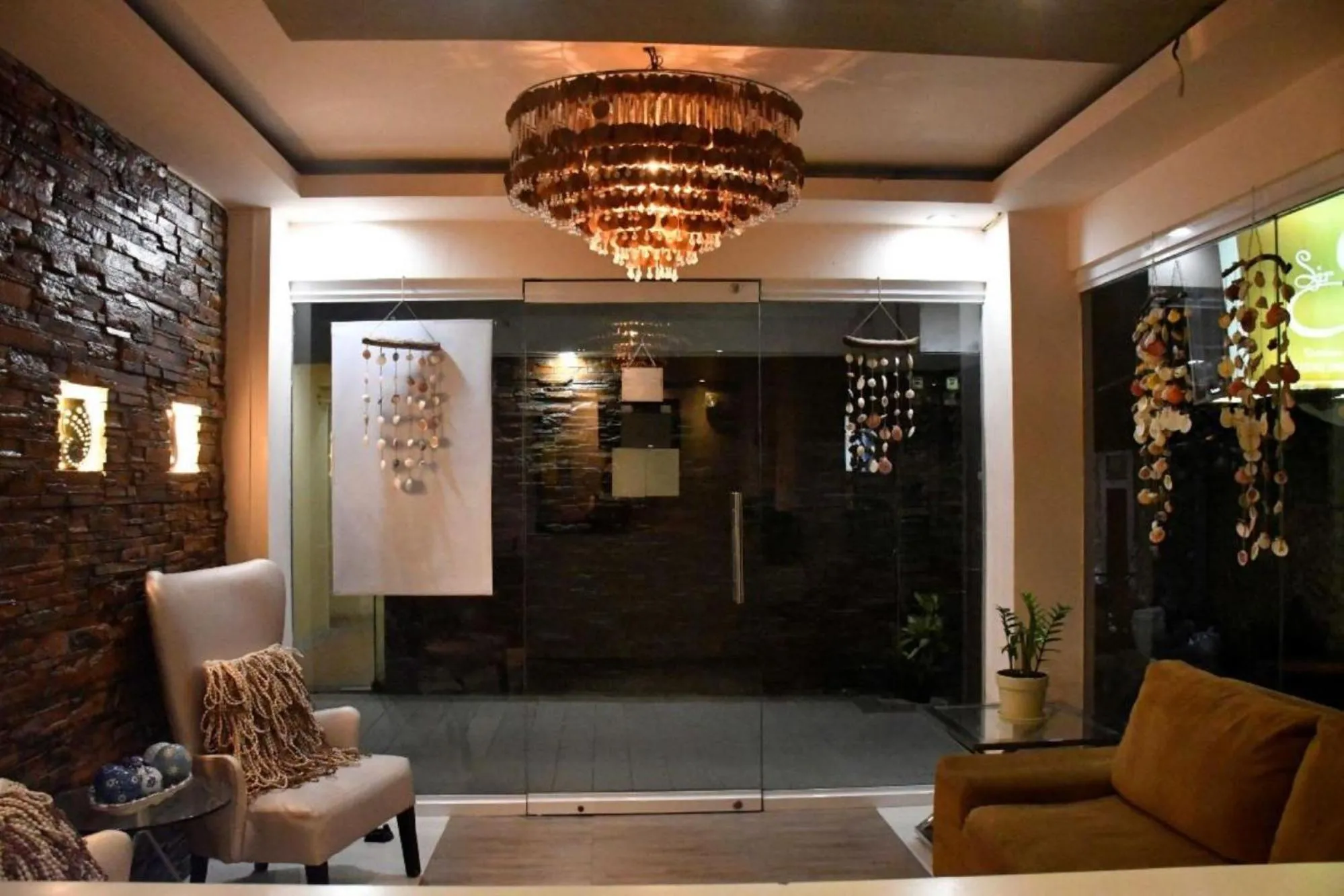 Lobby or reception in RedDoorz at Sir G Hotel D'Mall Boracay