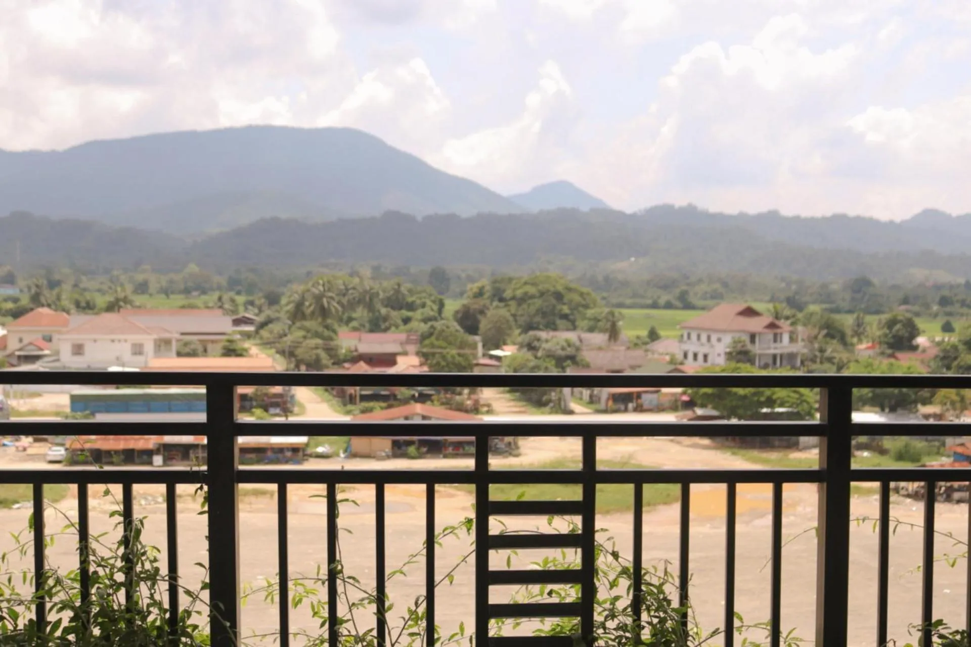 Mountain view in Vang Vieng Consiana Hotel