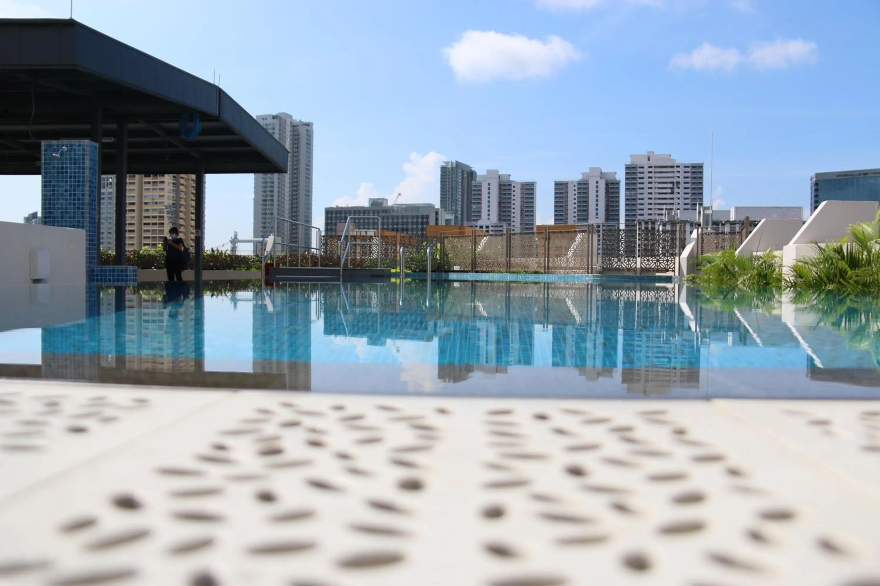 Swimming pool in Aqueen Prestige Hotel Jalan Besar