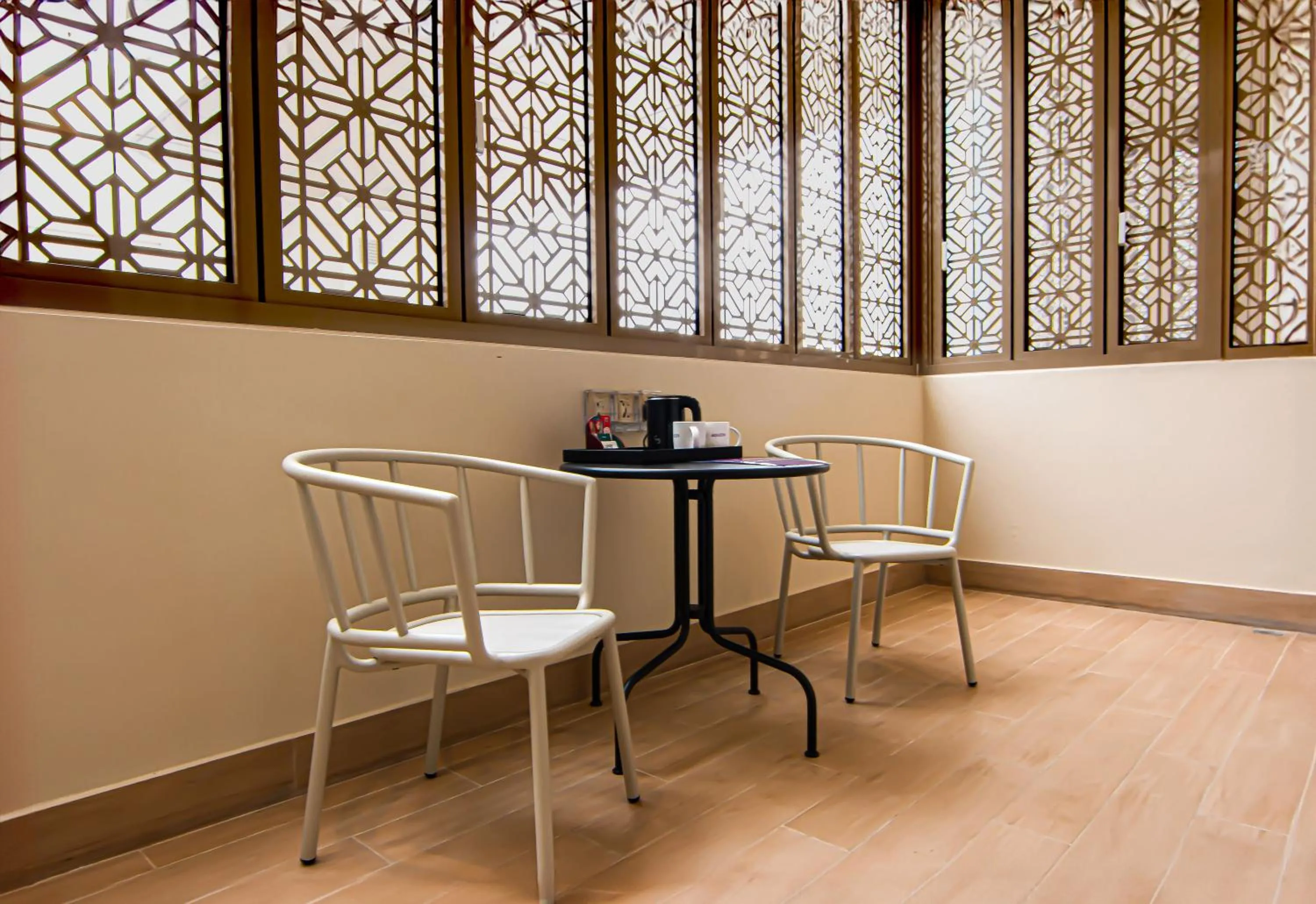 Balcony/Terrace in Aqueen Prestige Hotel Jalan Besar