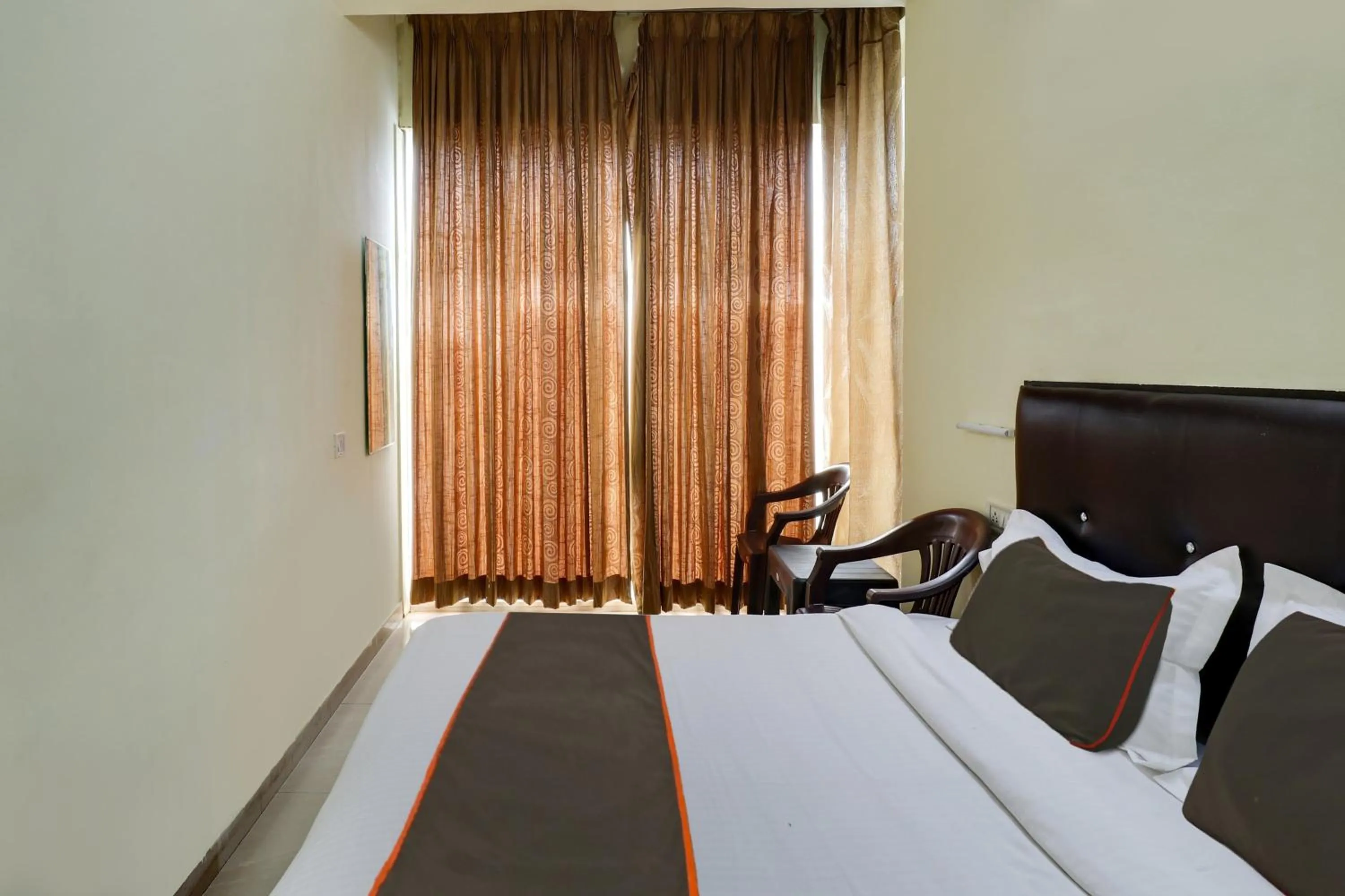 Bedroom in Hotel O Royal Galaxy