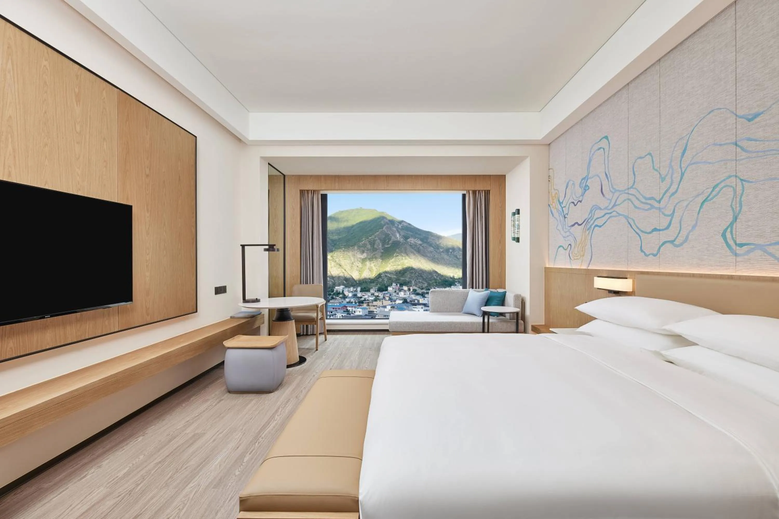 Photo of the whole room, Bed in Delta Hotels by Marriott Jiuzhaigou