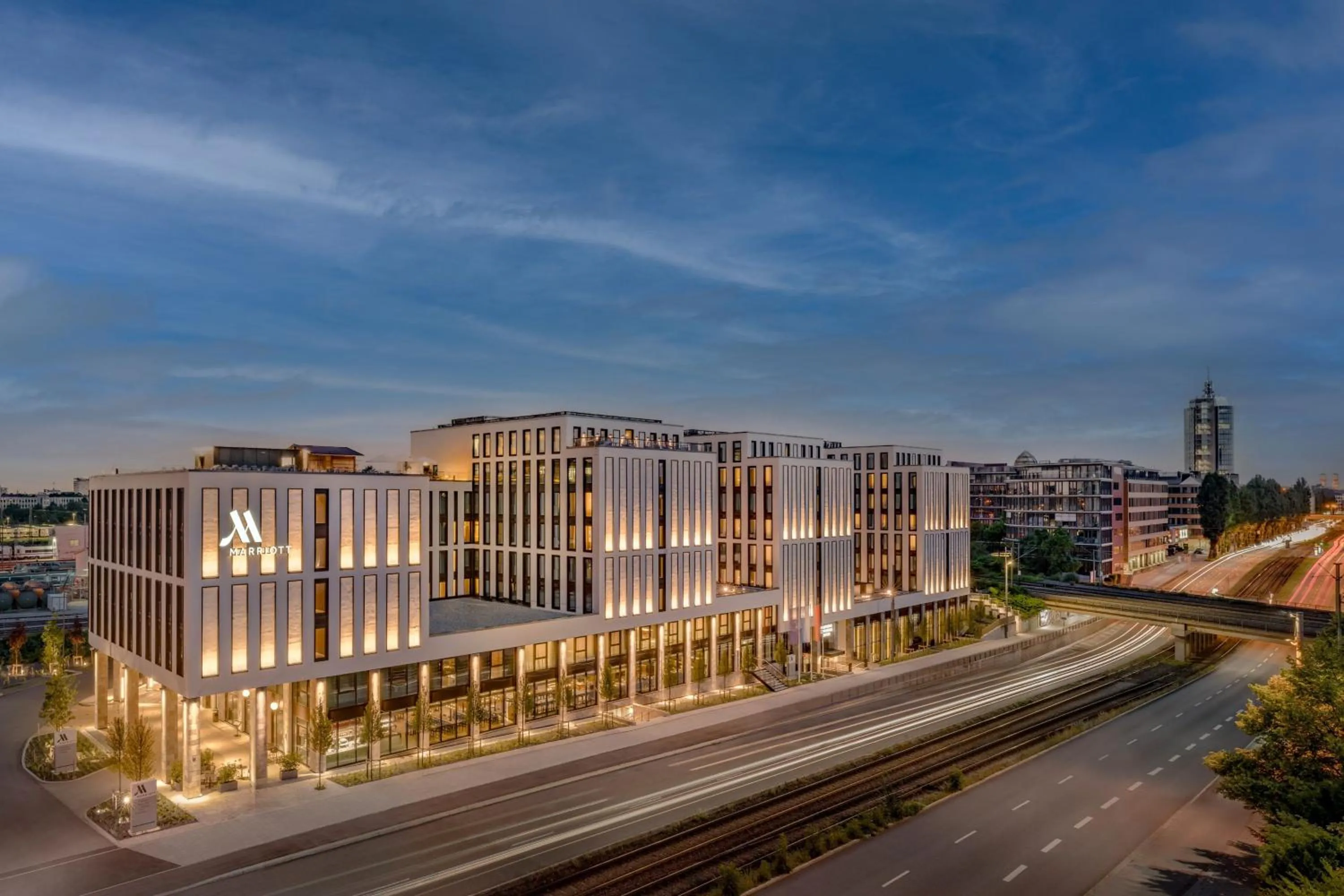 Property building in Munich Marriott Hotel City West