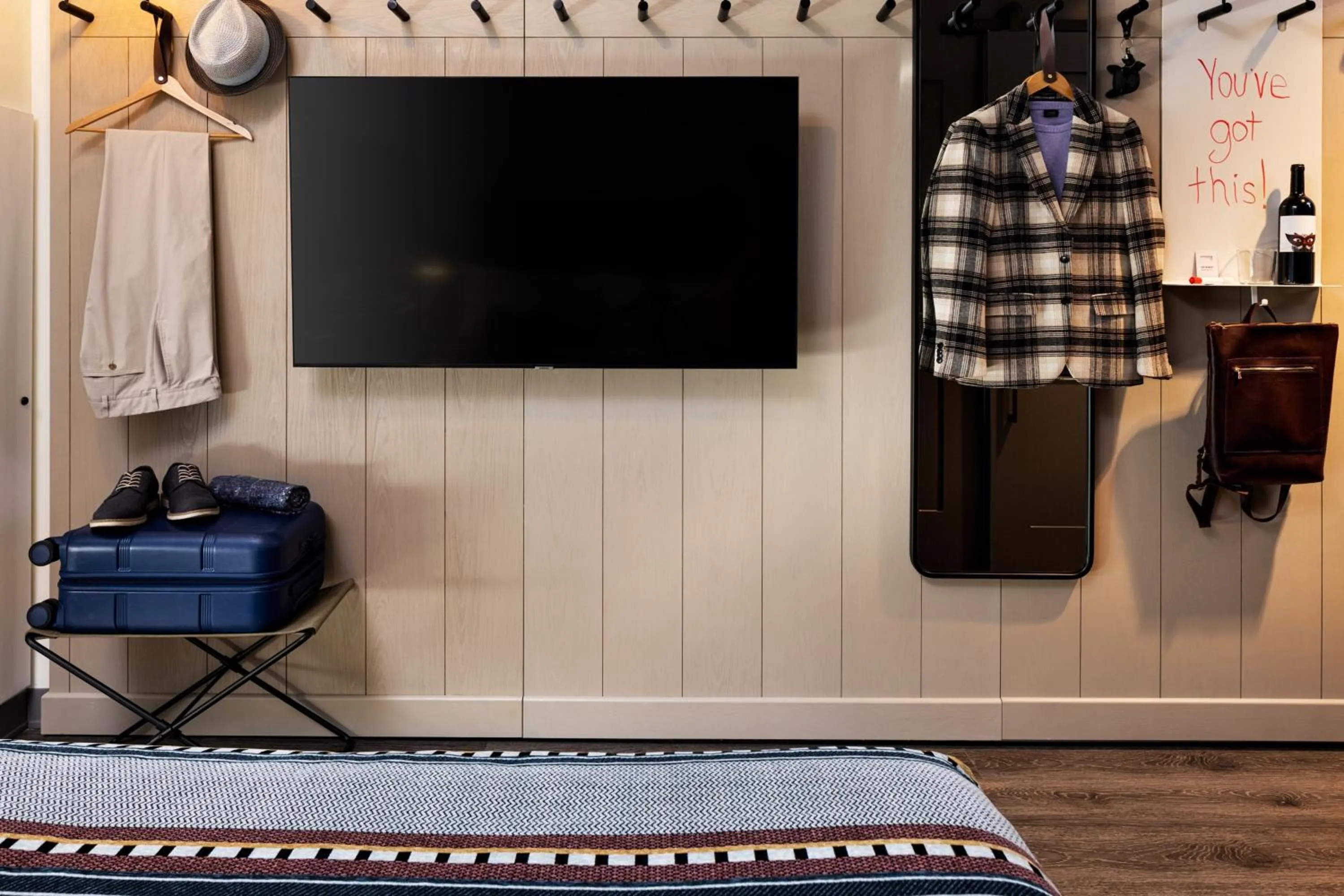 Photo of the whole room in Moxy Omaha Downtown