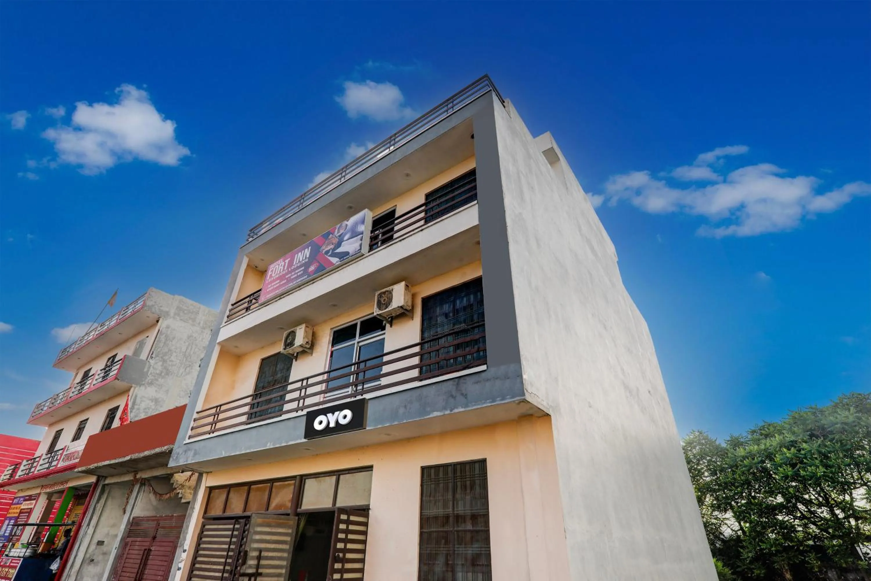 Facade/entrance in Hotel O Fort INN
