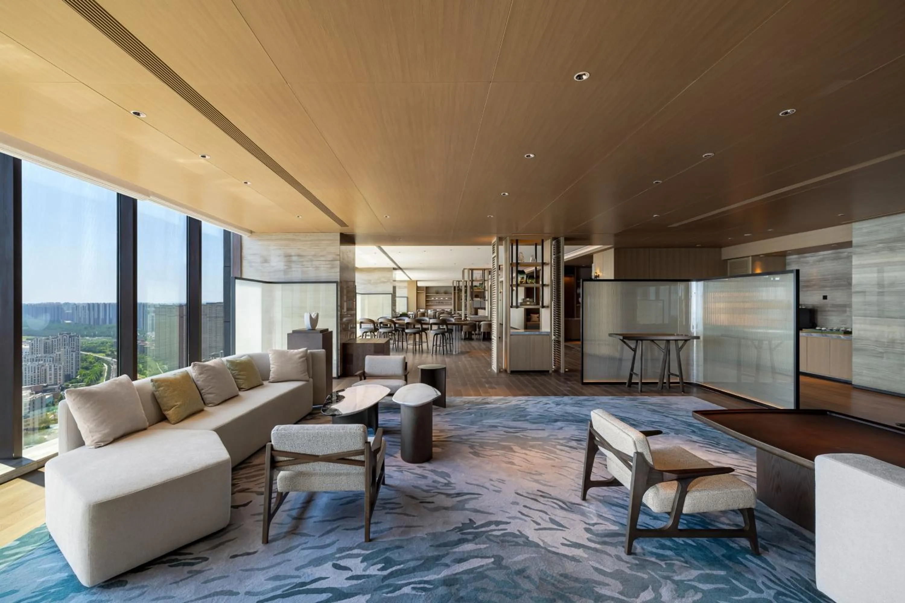 Lounge or bar in The Westin Yantai