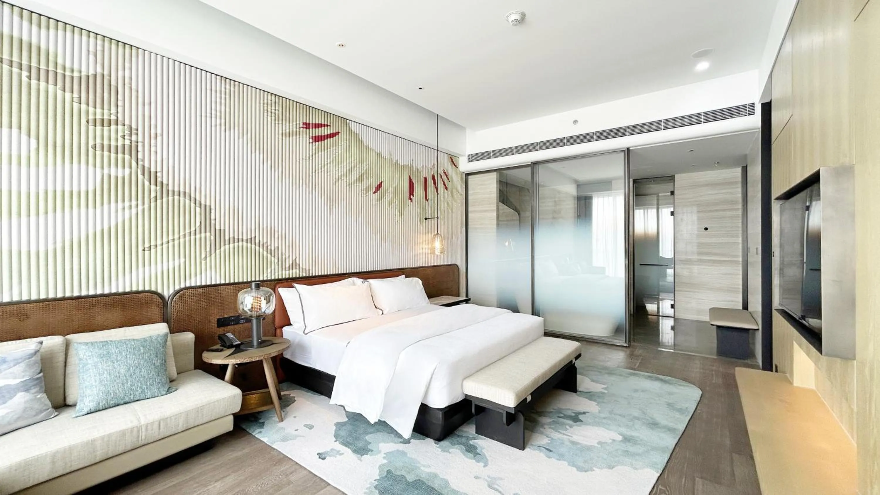 Bedroom, Bed in The Westin Yantai