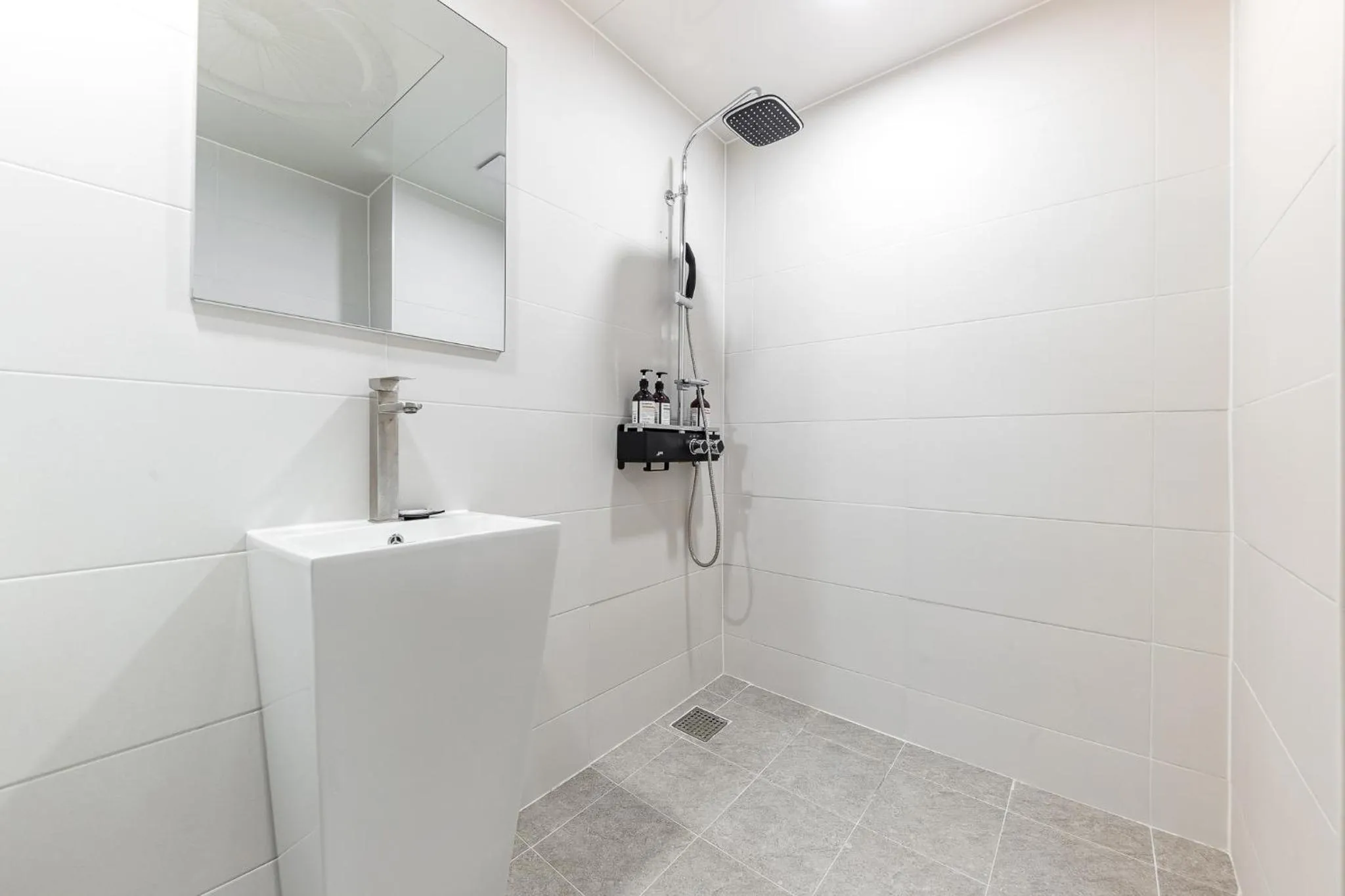 Shower in Eumseong Hotel Luem