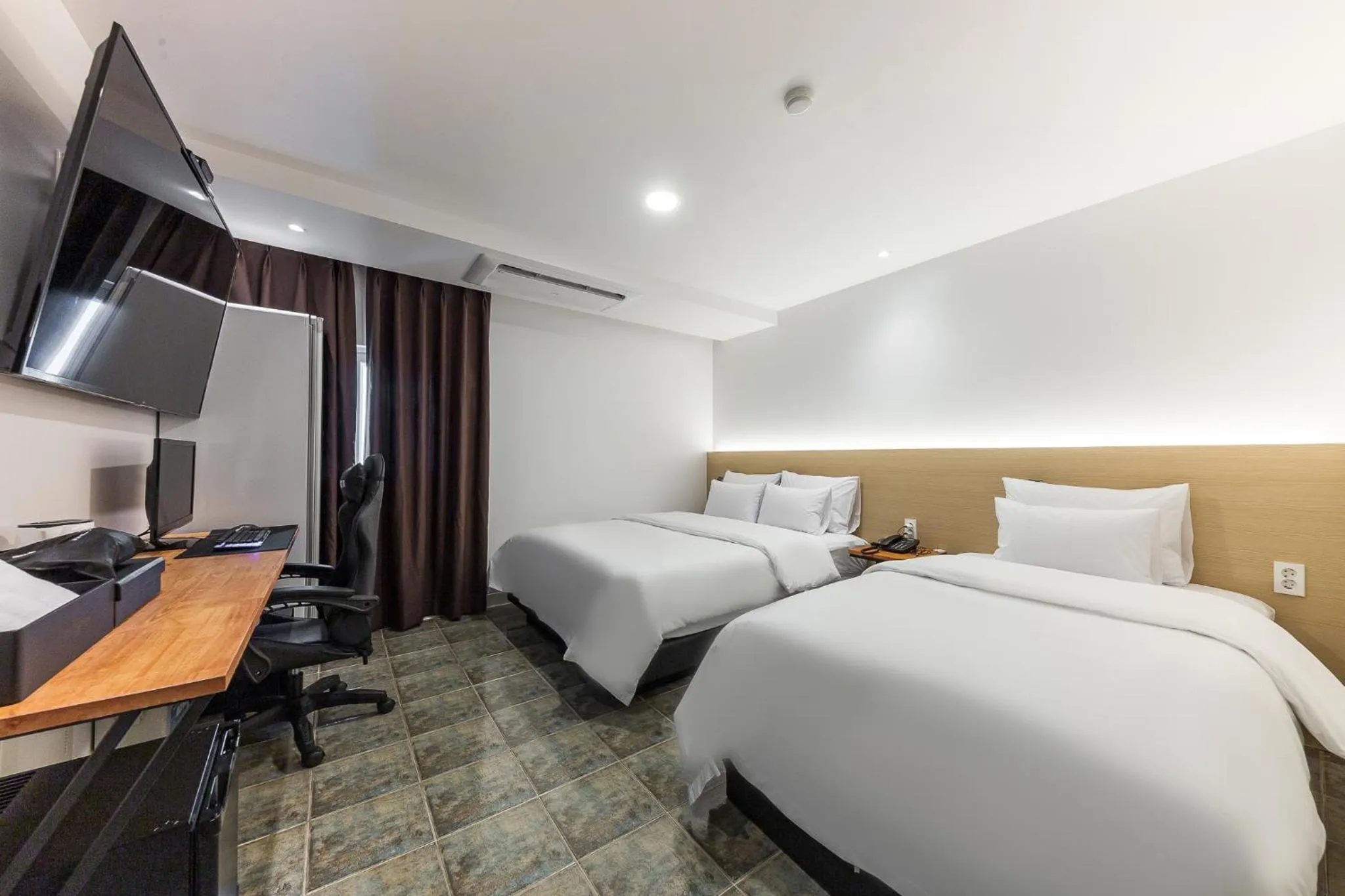 Bed in Eumseong Hotel Luem