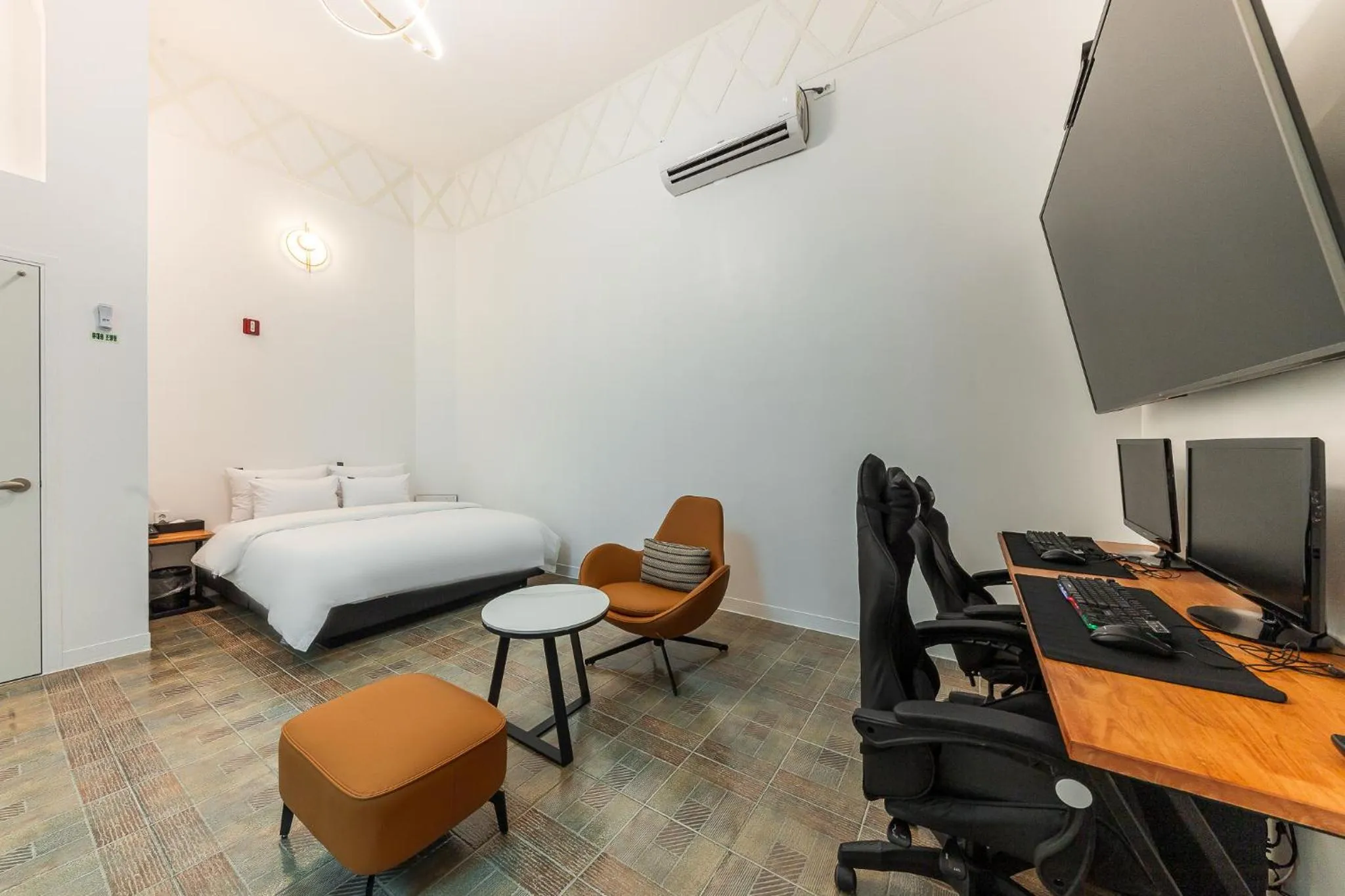 Bed in Eumseong Hotel Luem