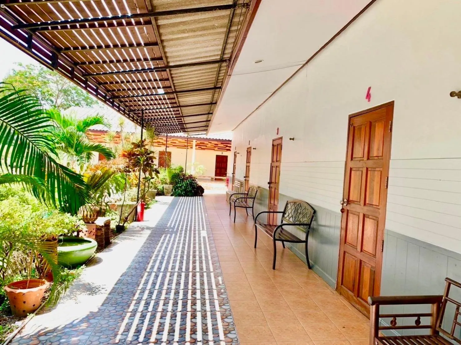 Facade/entrance in Baan Kenpoo Resort