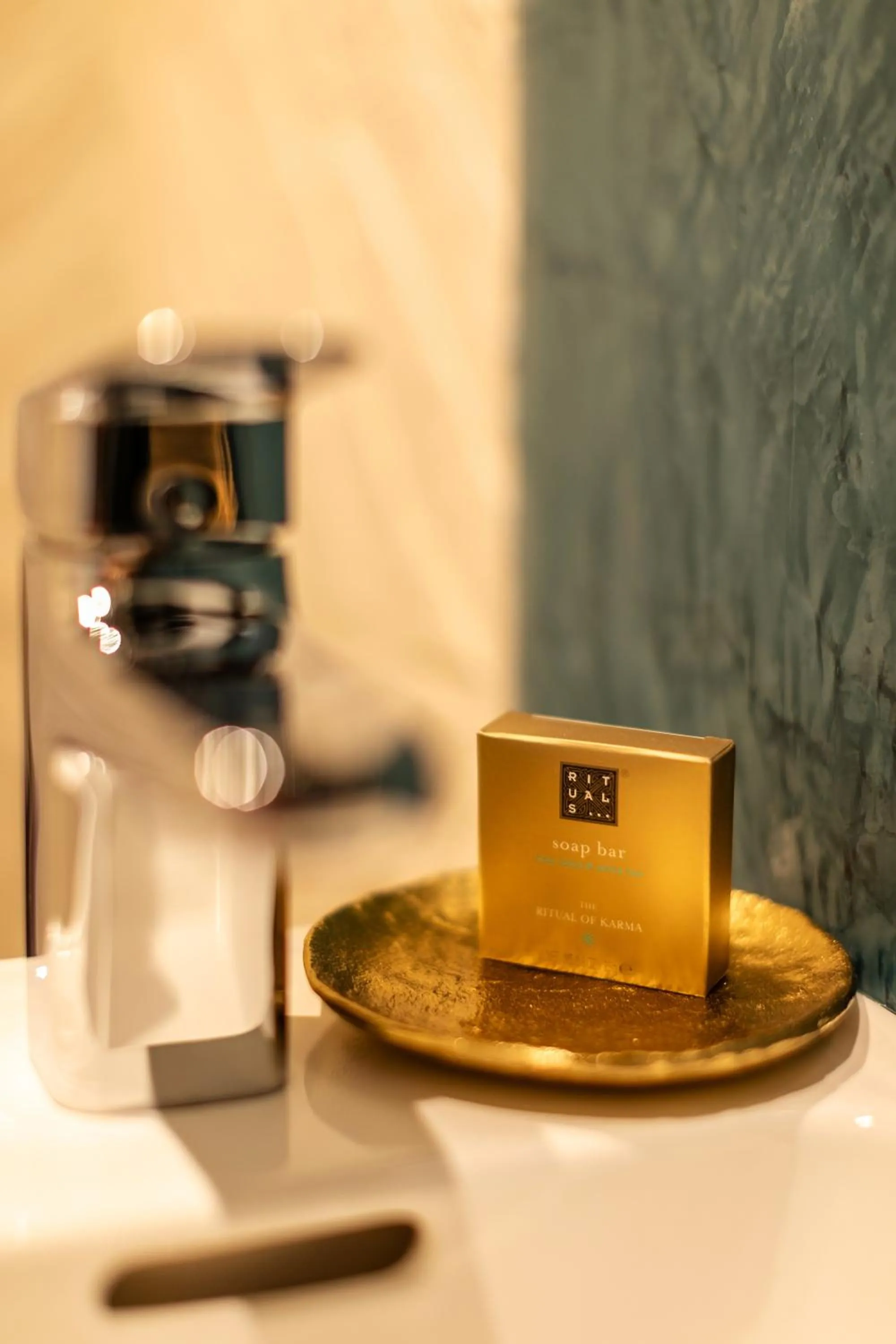 Bathroom in Rosetti One