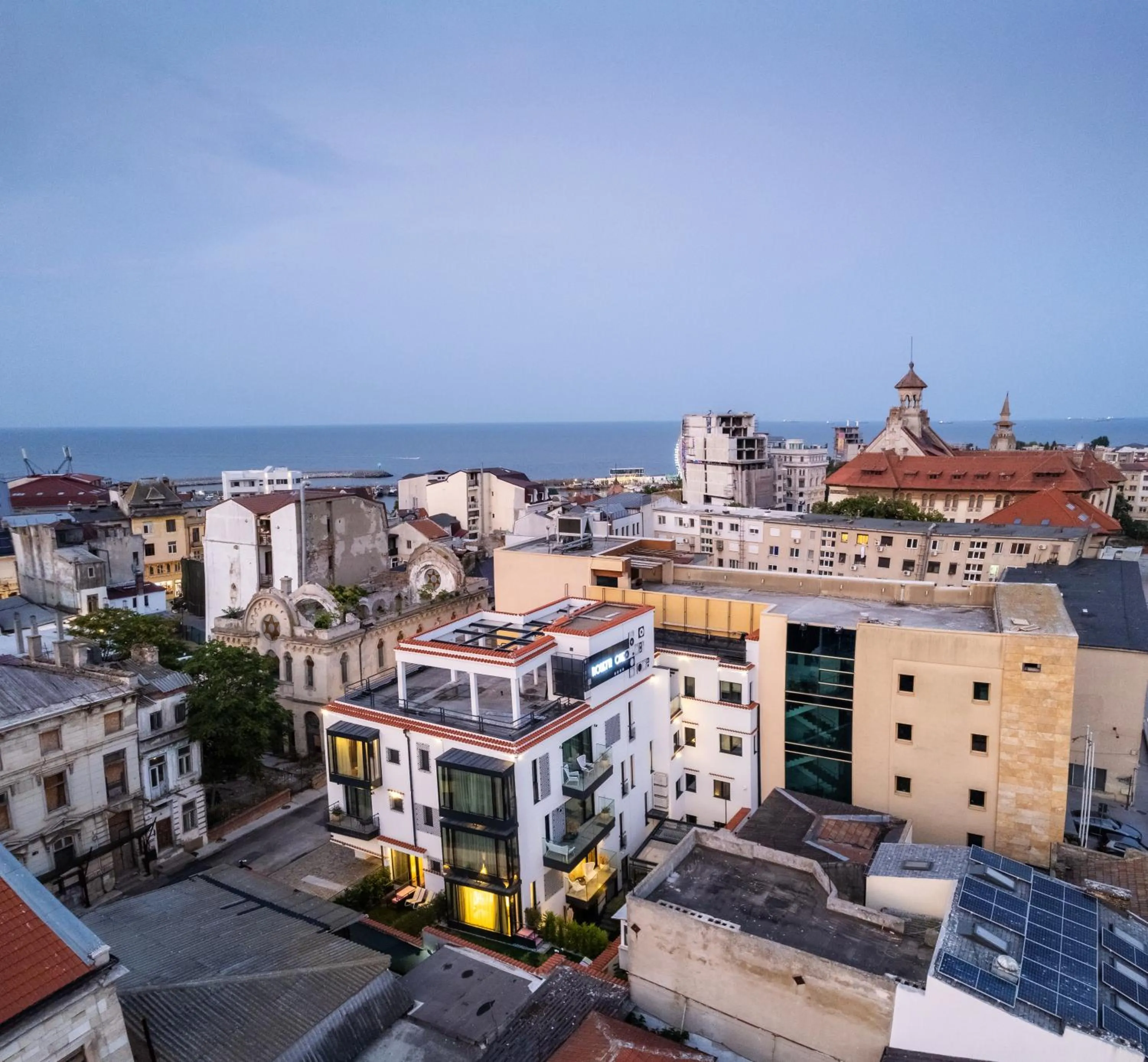 Property building in Rosetti One