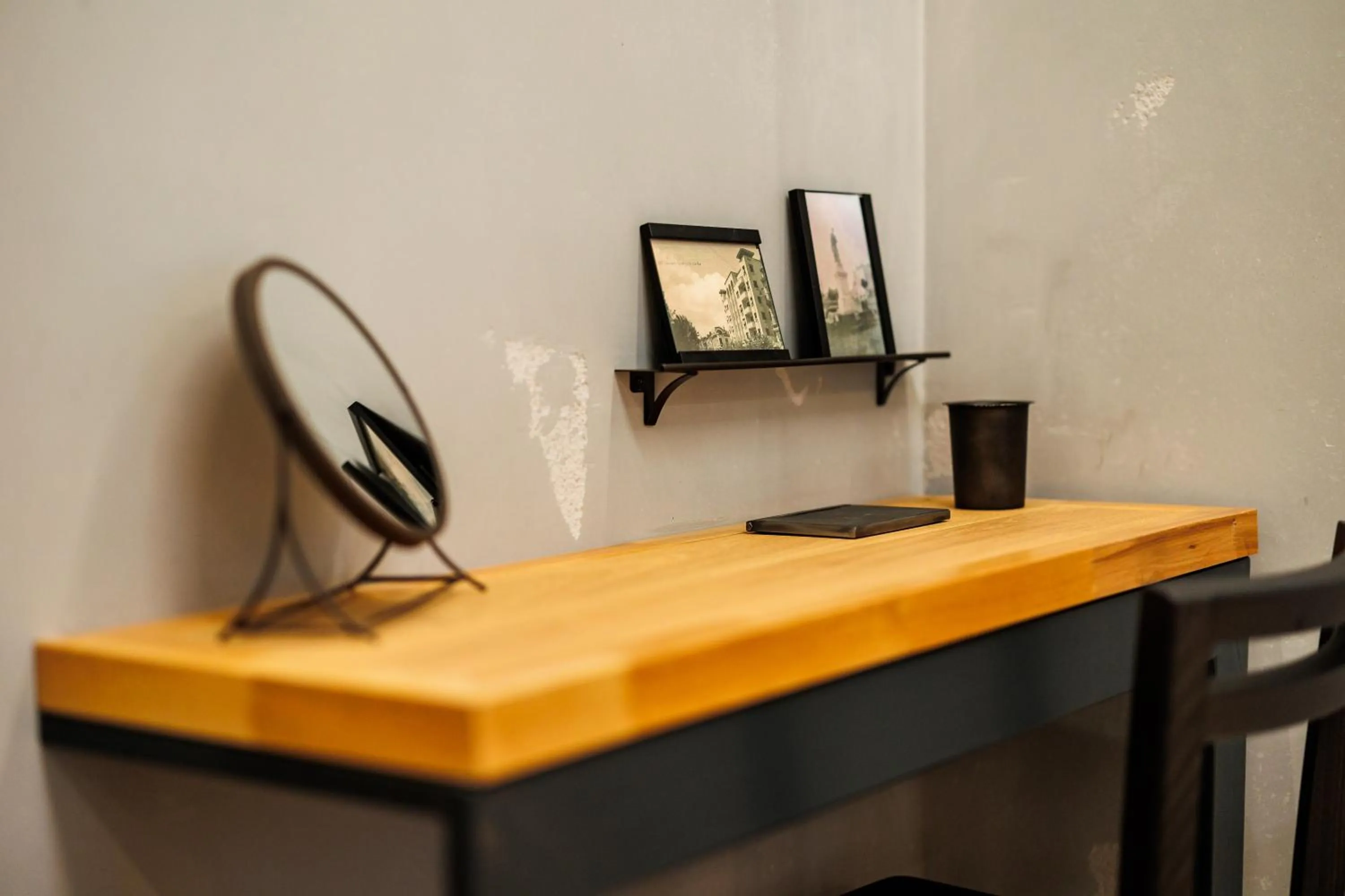 hair dresser in Rosetti One