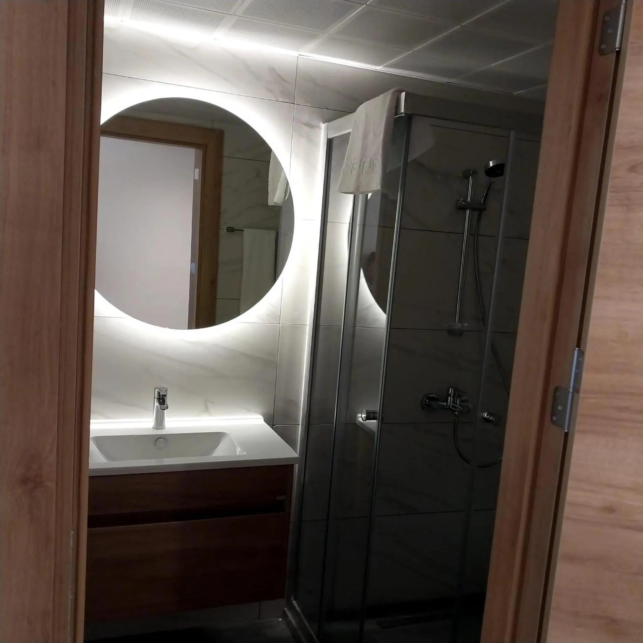 Shower in Dab Hotel Ulus