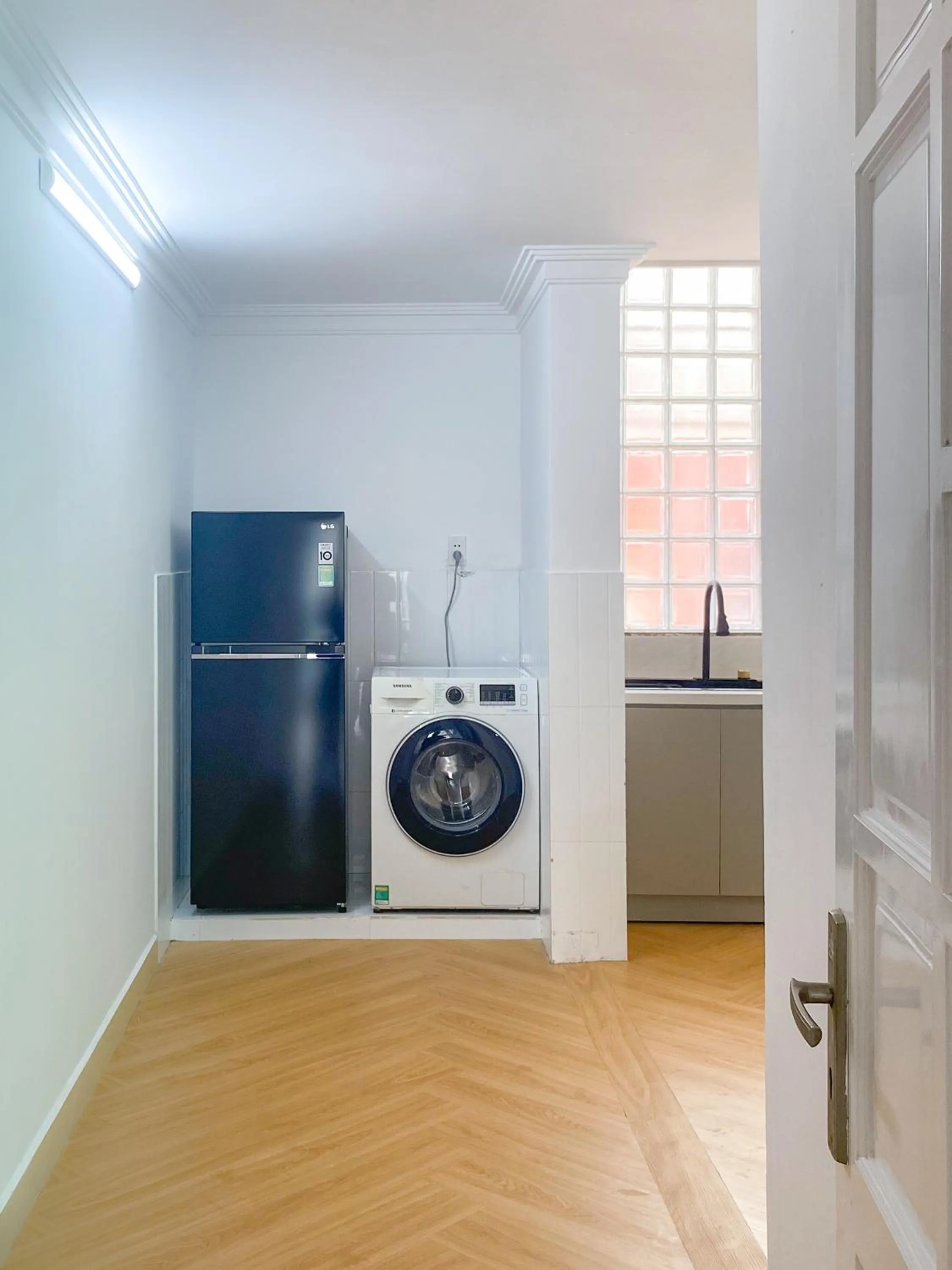 Kitchen or kitchenette in Zeus Living - Room in Villas An Phu