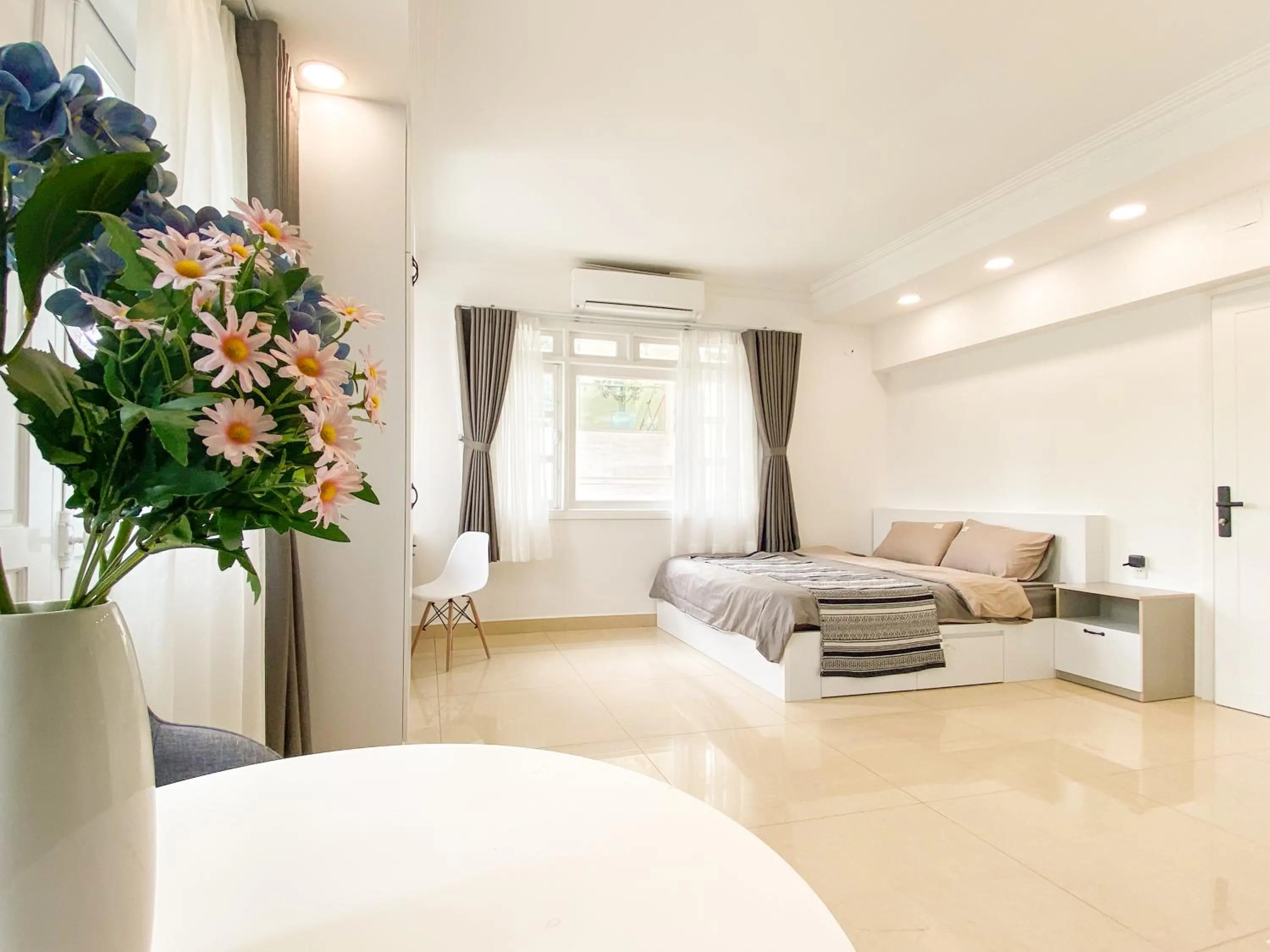 Living room in Zeus Living - Room in Villas An Phu