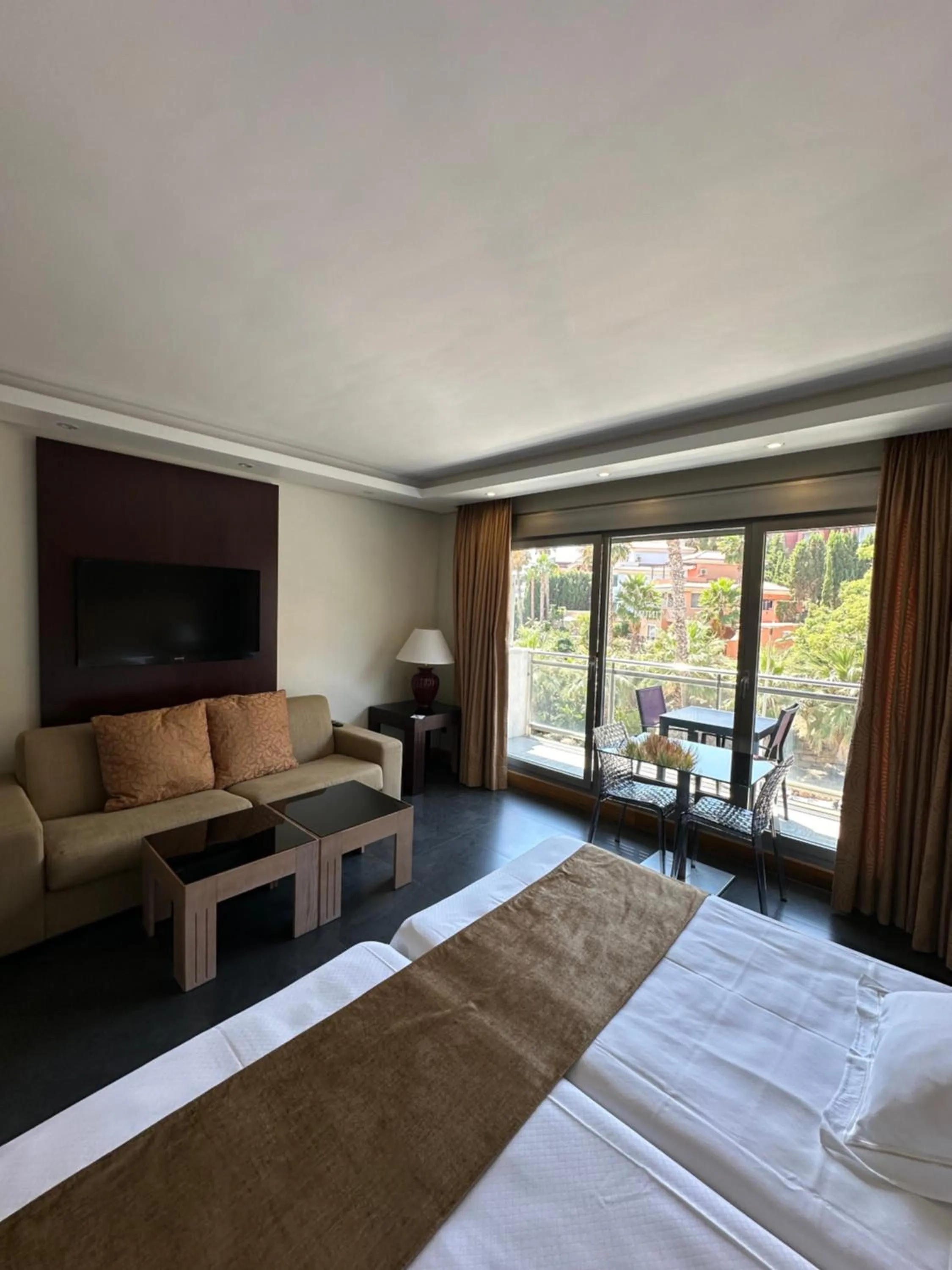 Photo of the whole room, Bed in ArtPlatinum SUITES&APARTMENTS