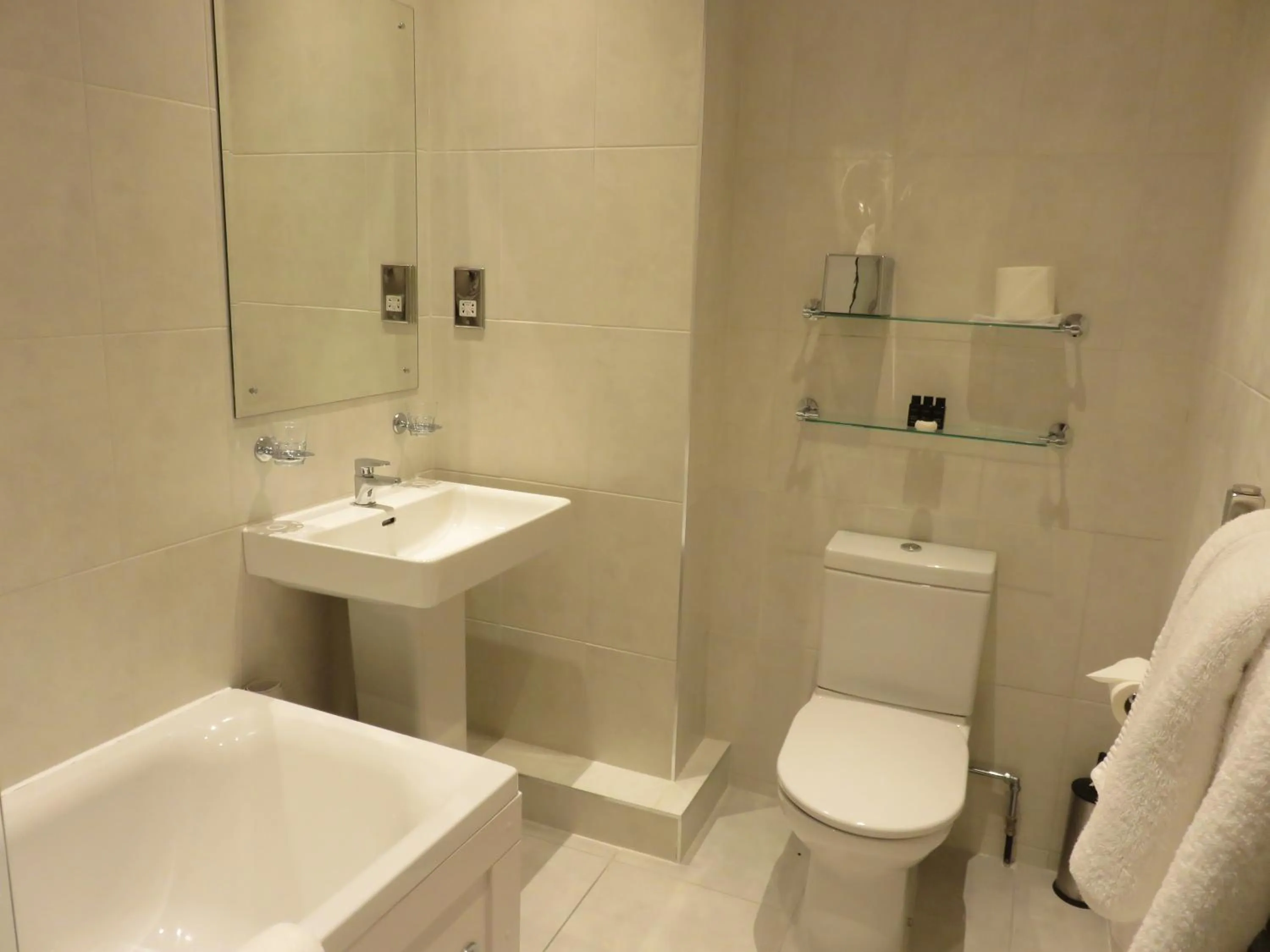 Bathroom in Belmont Hotel Leicester