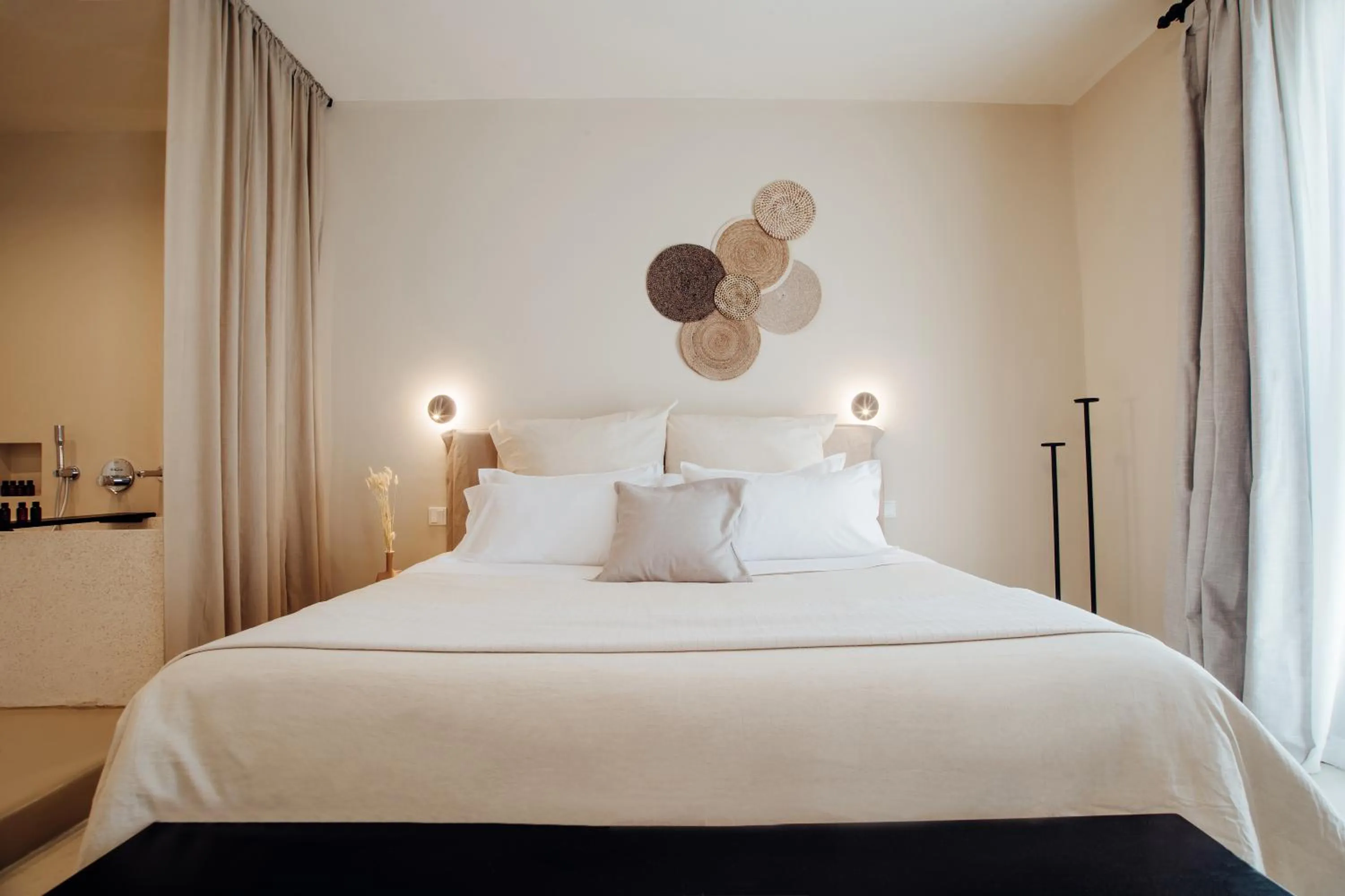 Bedroom, Bed in Thymises Boutique Hotel