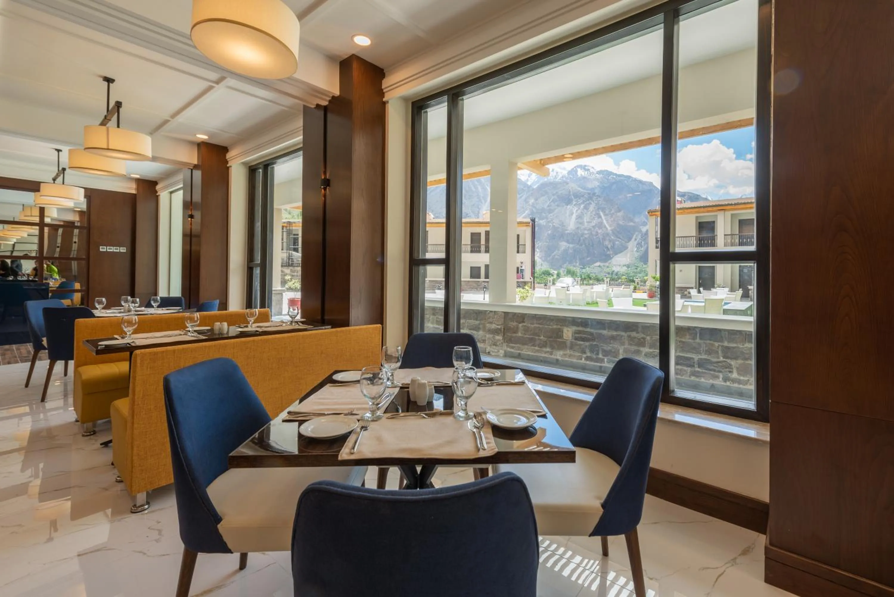 Restaurant/places to eat in PC Legacy Hunza