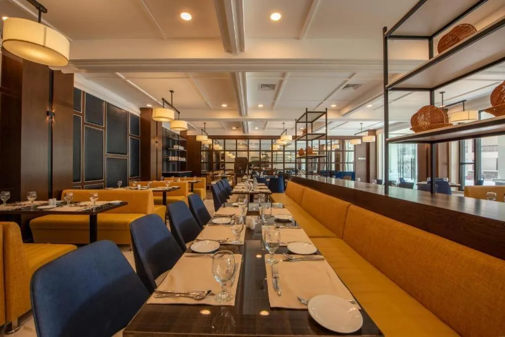 Restaurant/places to eat in PC Legacy Hunza