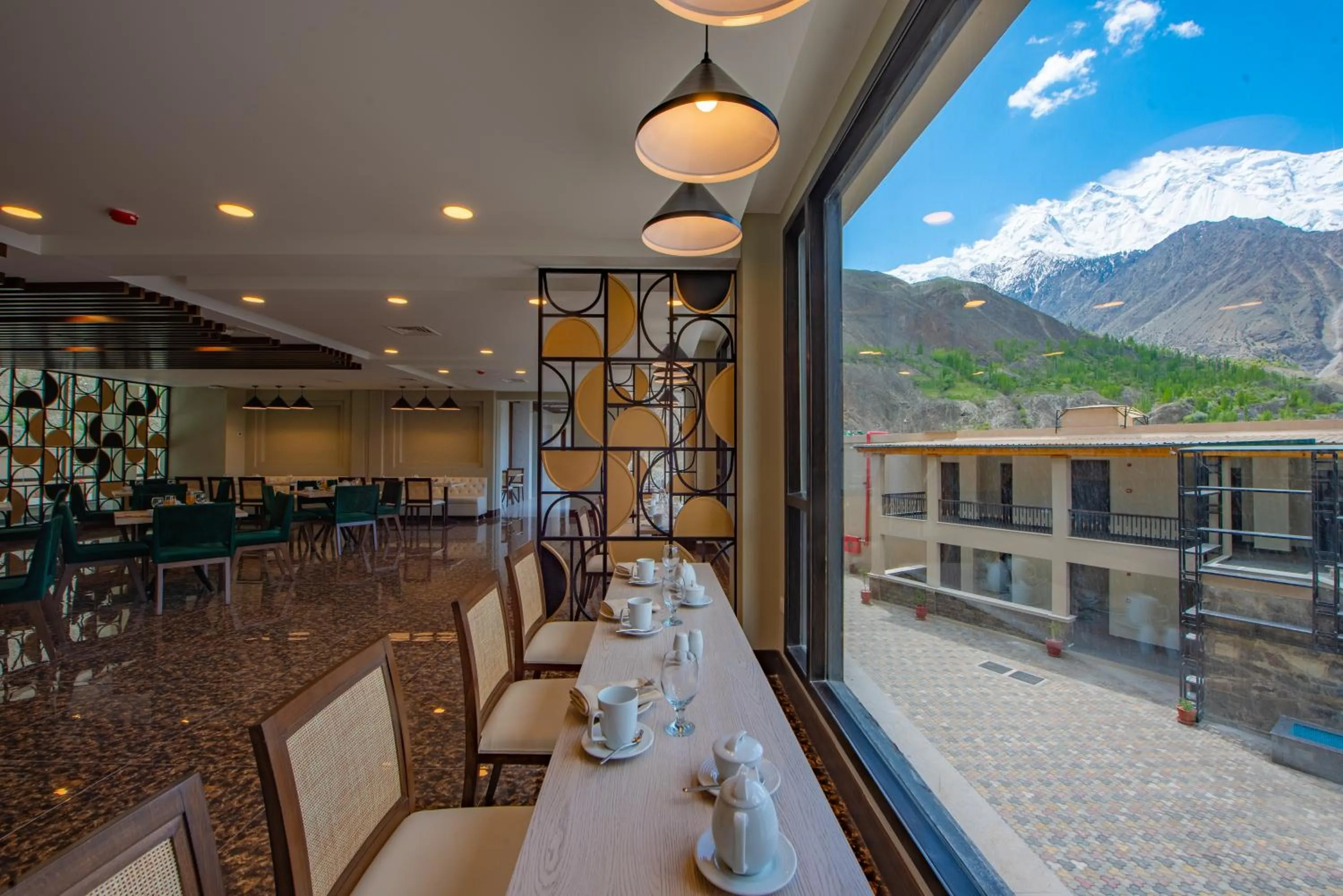 Restaurant/places to eat in PC Legacy Hunza