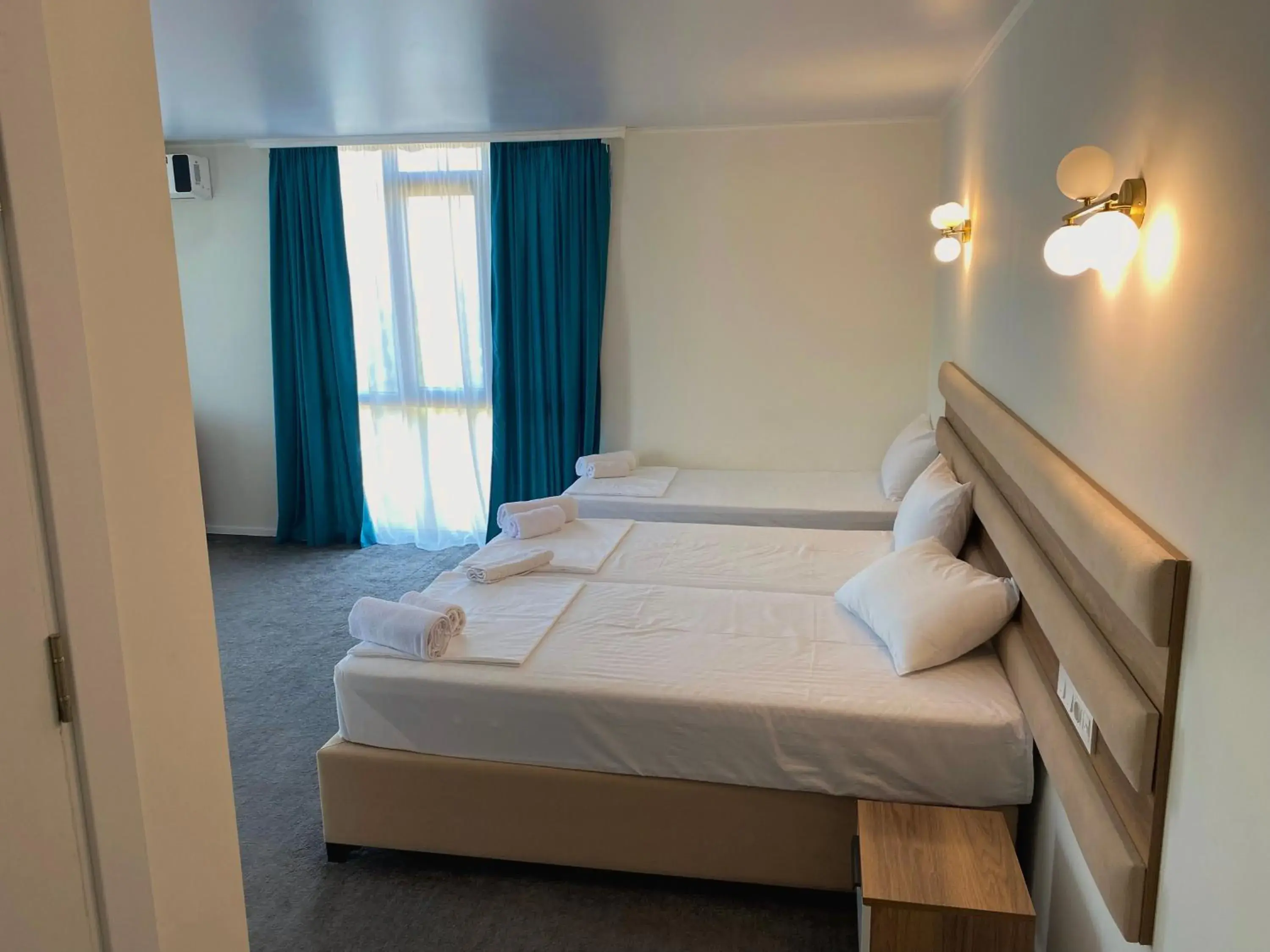 Deluxe Quadruple Room in Royal Palace Deluxe Quadruple Room in Royal Palace