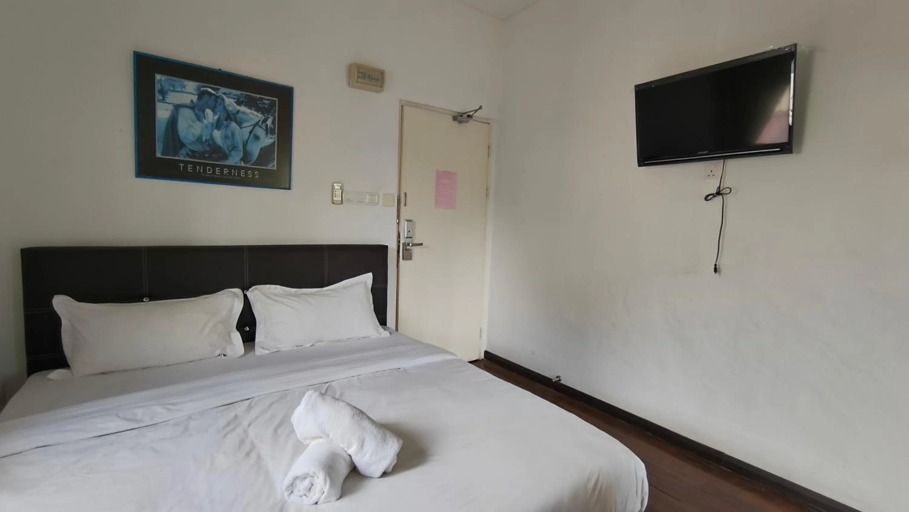 View (from property/room), Bed in Natol Homestay - London Foochow Road
