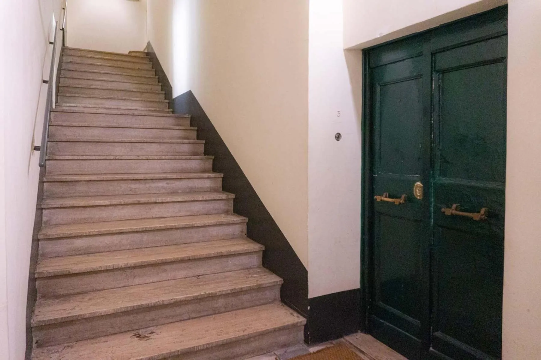 Property building in EasyTopStay - Piazza Navona Charming Apartment