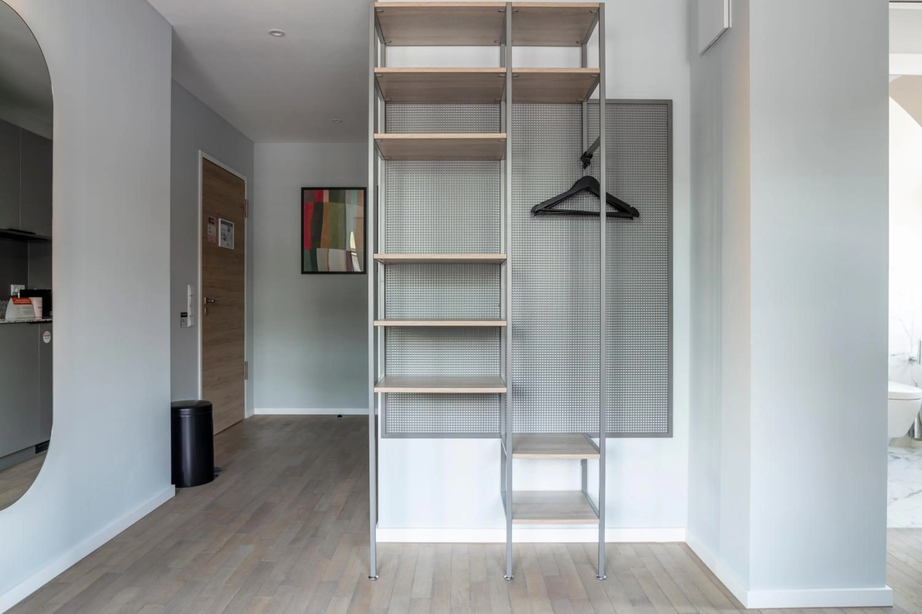 wardrobe in Numa Munich Blend