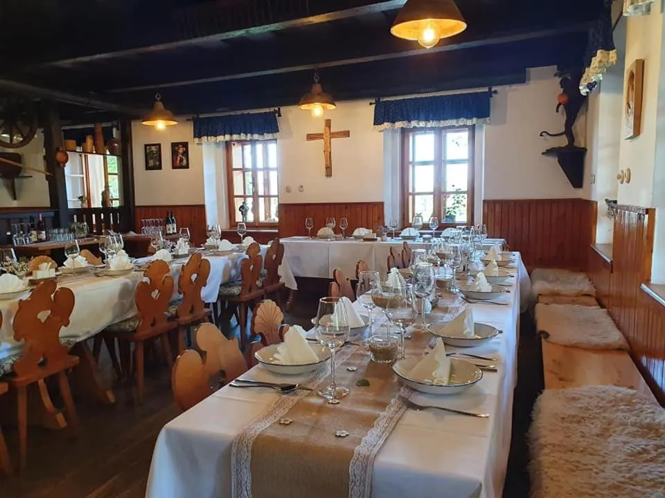 Restaurant/places to eat in Apartmány v Beskydech