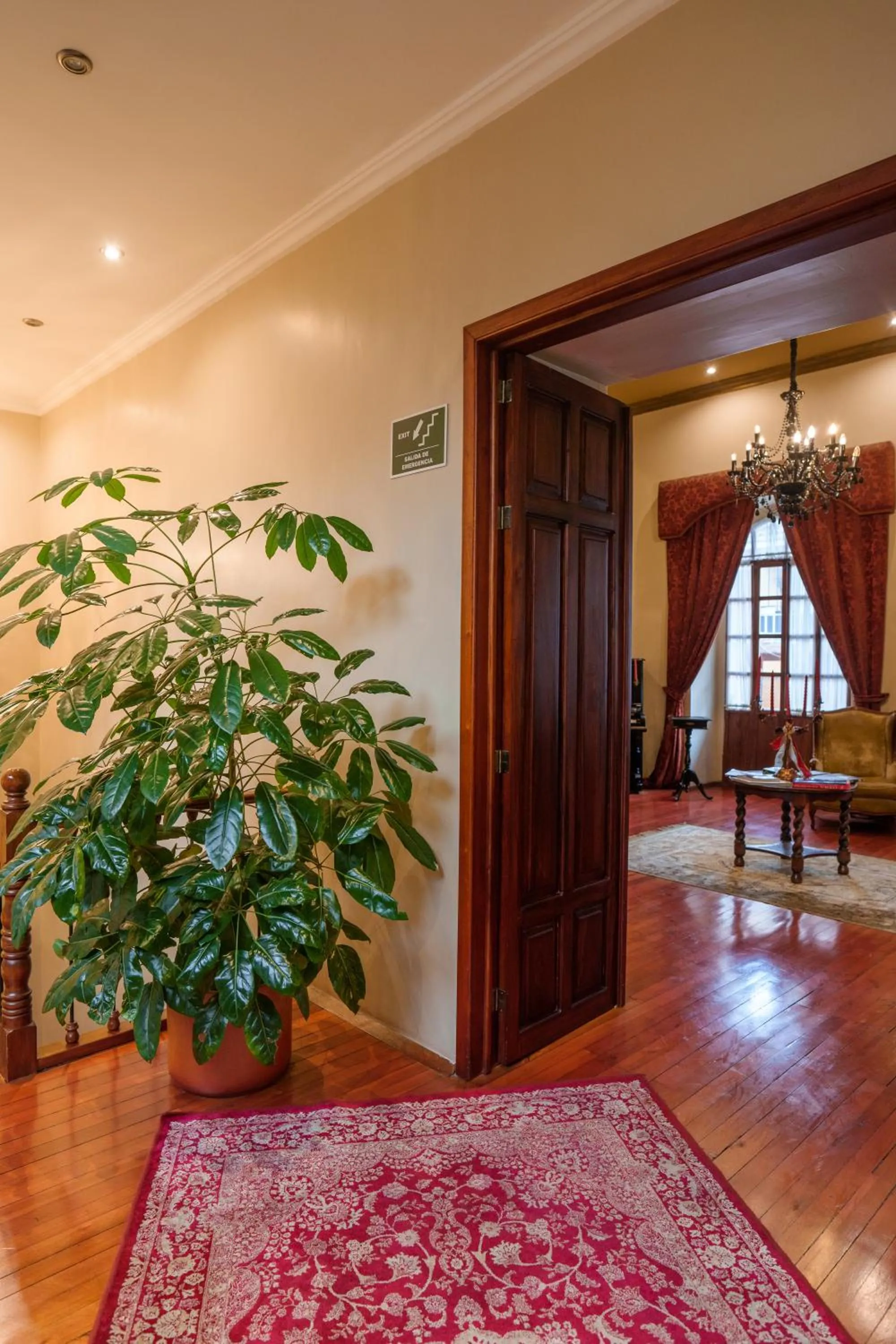 Living room in Santa Lucia House - Forum