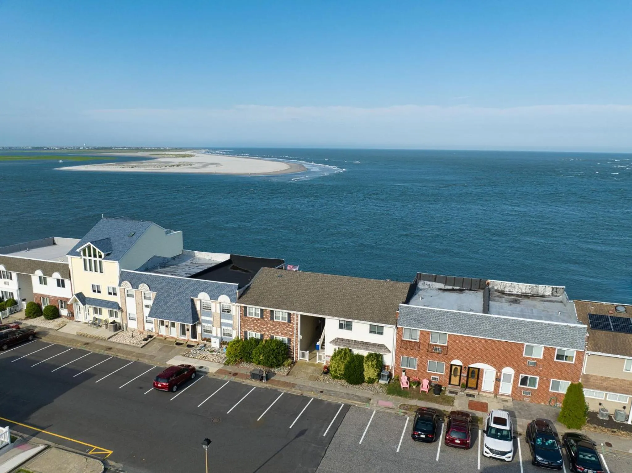Parking in Waterfront North Wildwood Anglesea Family Retreat