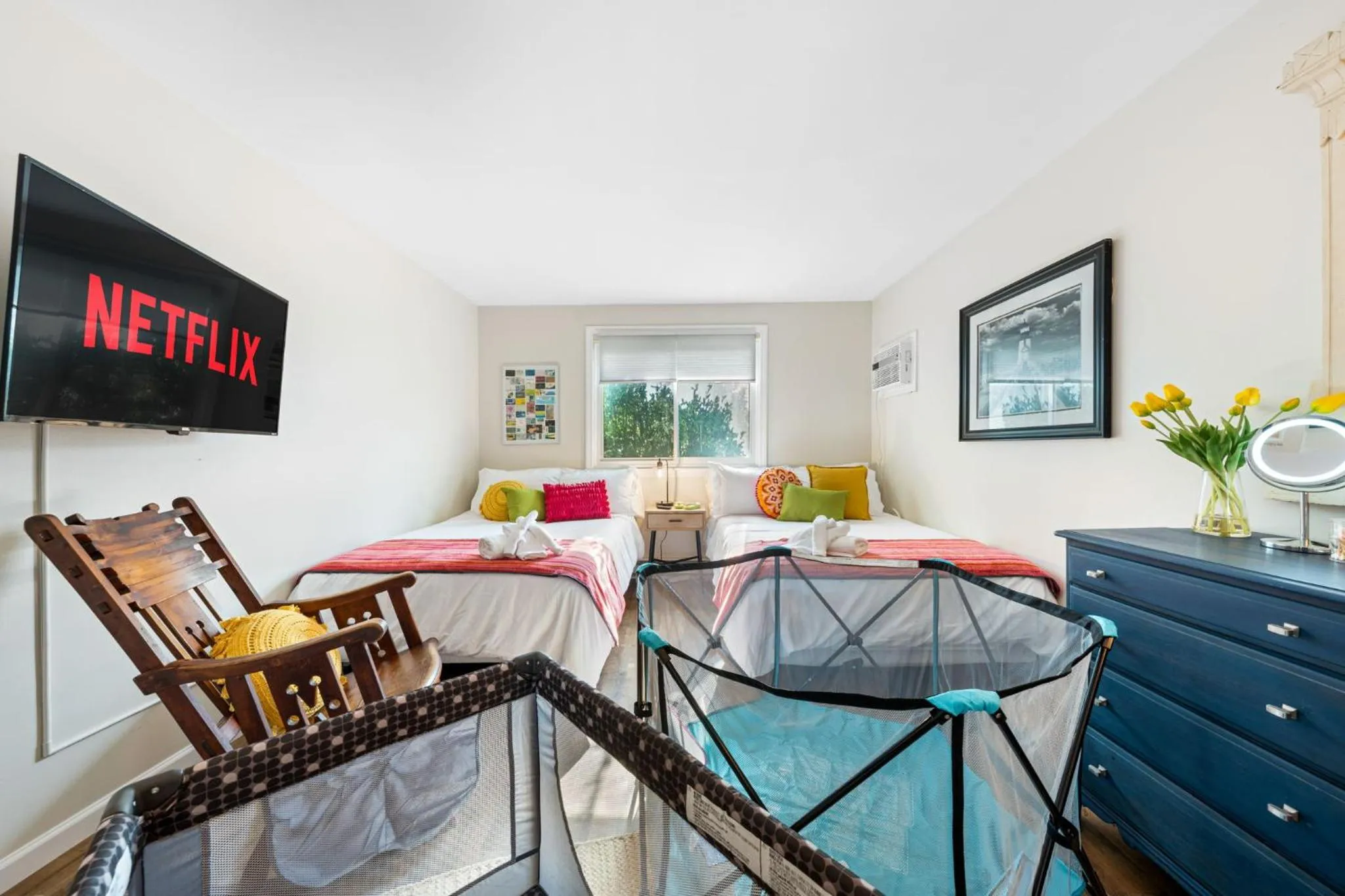 Bed in Waterfront North Wildwood Anglesea Family Retreat