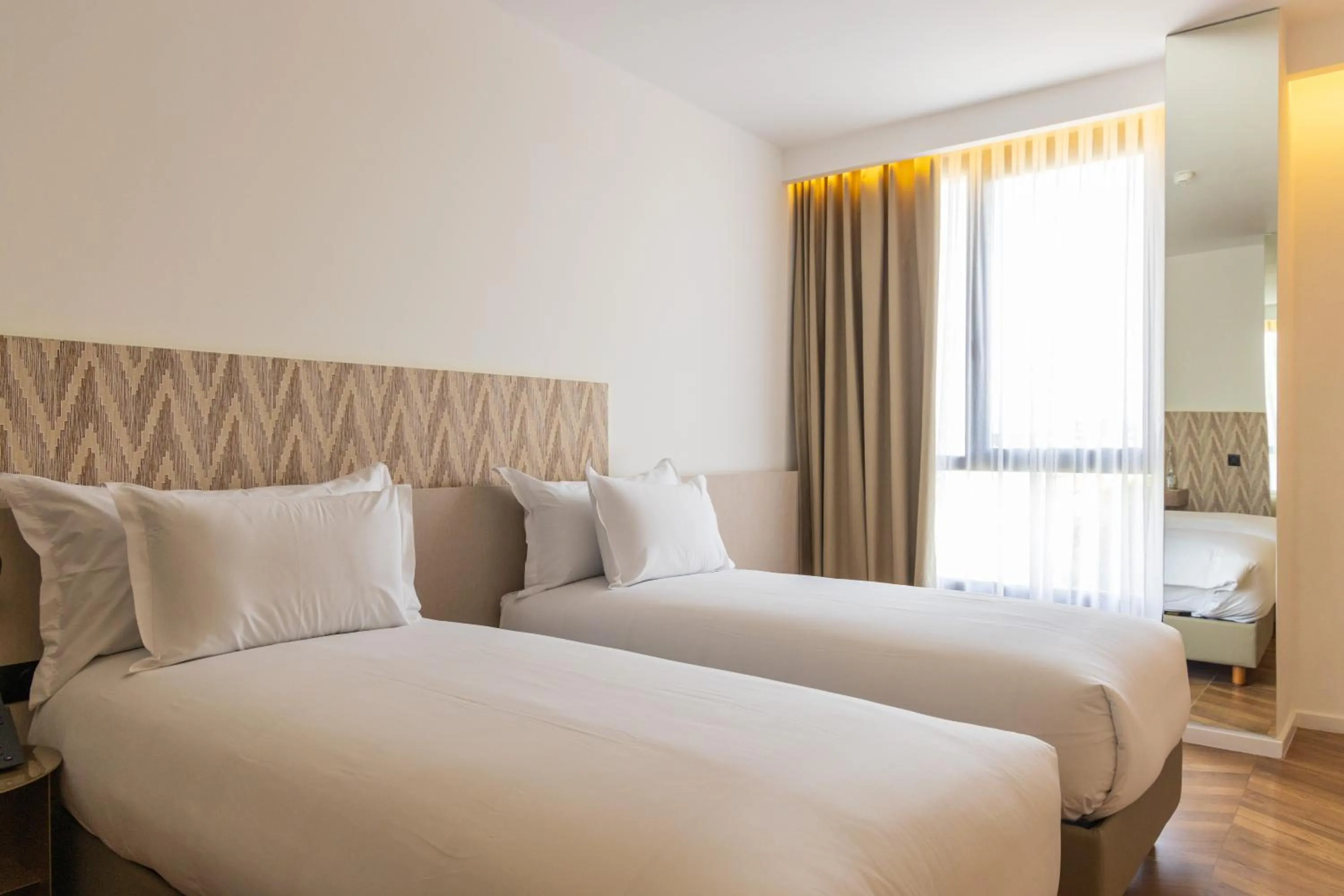 Bedroom, Bed in DIAGONAL HOTEL